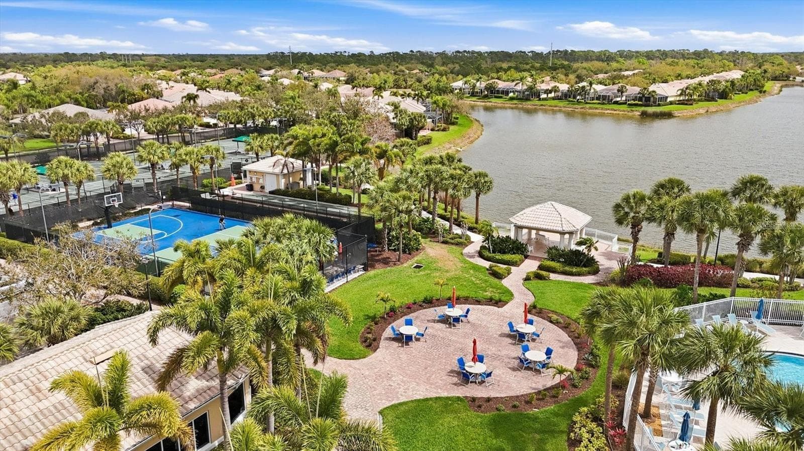 Single Family Residence at 11818 FIORE LN, SARASOTA, photo 59 of 61