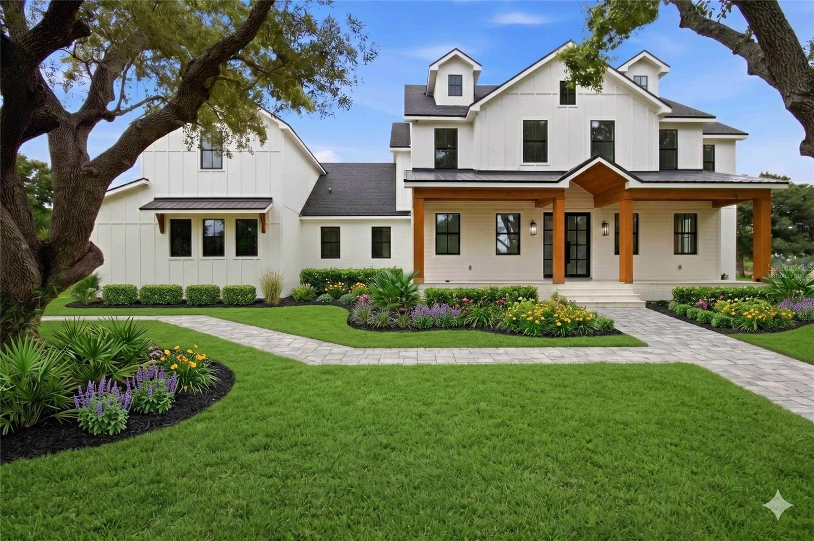 virtually staged - 639 OAKFORD RD, SARASOTA