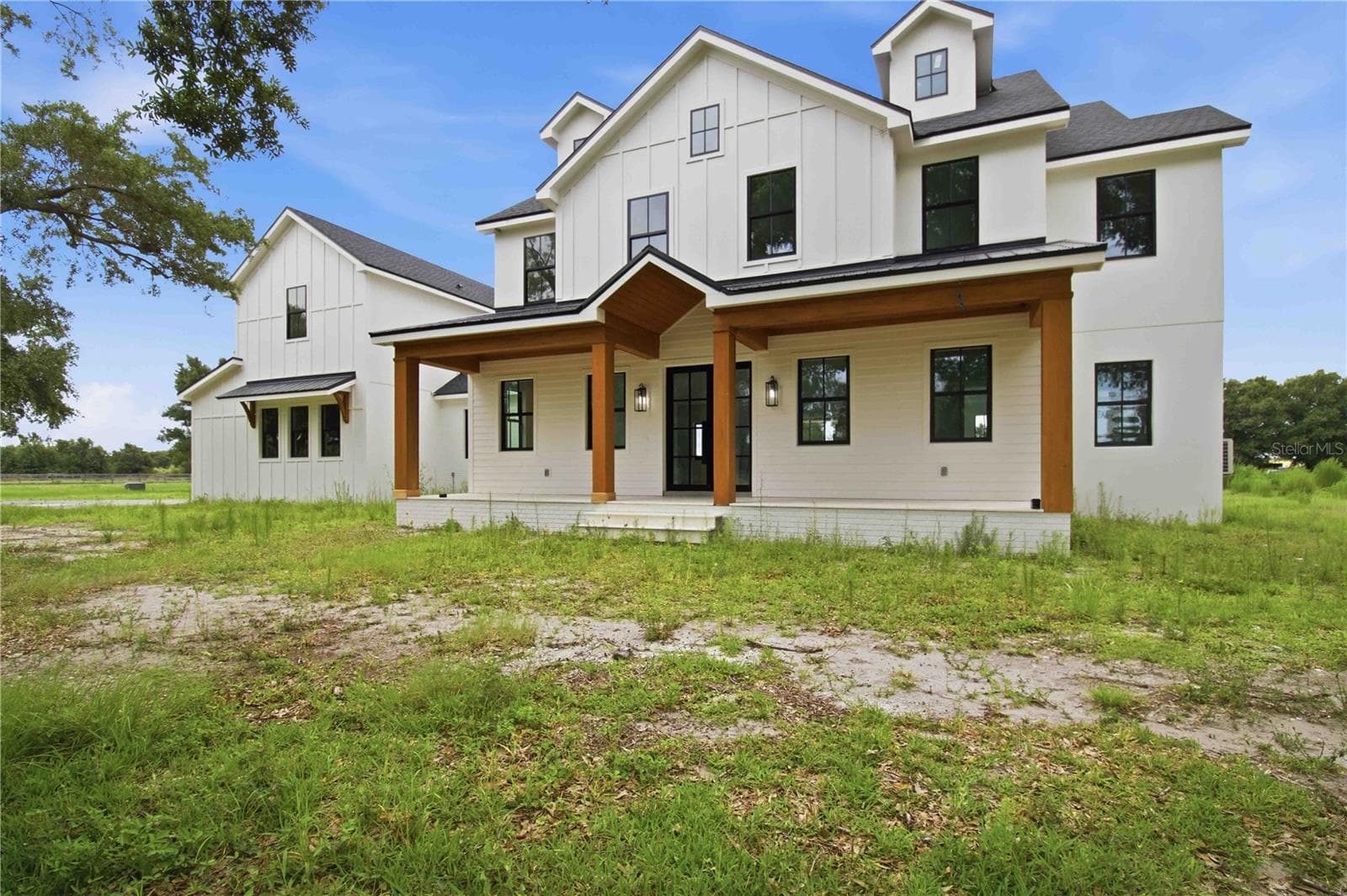 Single Family Residence at 639 OAKFORD RD, SARASOTA, photo 7 of 28