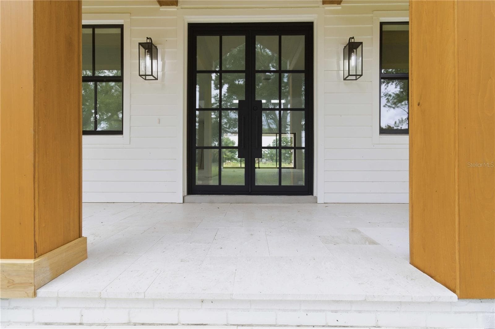 Single Family Residence at 639 OAKFORD RD, SARASOTA, photo 12 of 28
