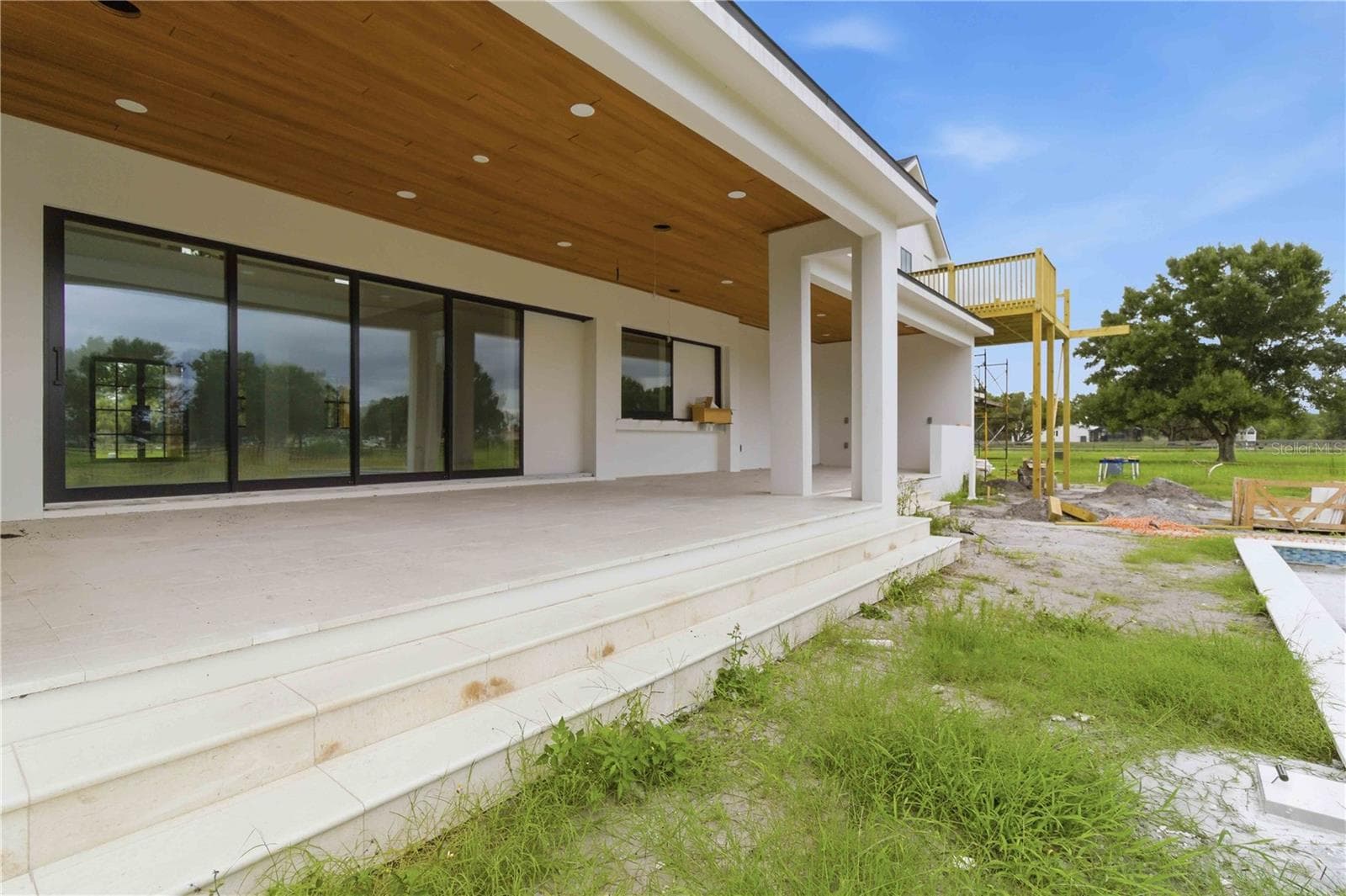 Single Family Residence at 639 OAKFORD RD, SARASOTA, photo 19 of 28
