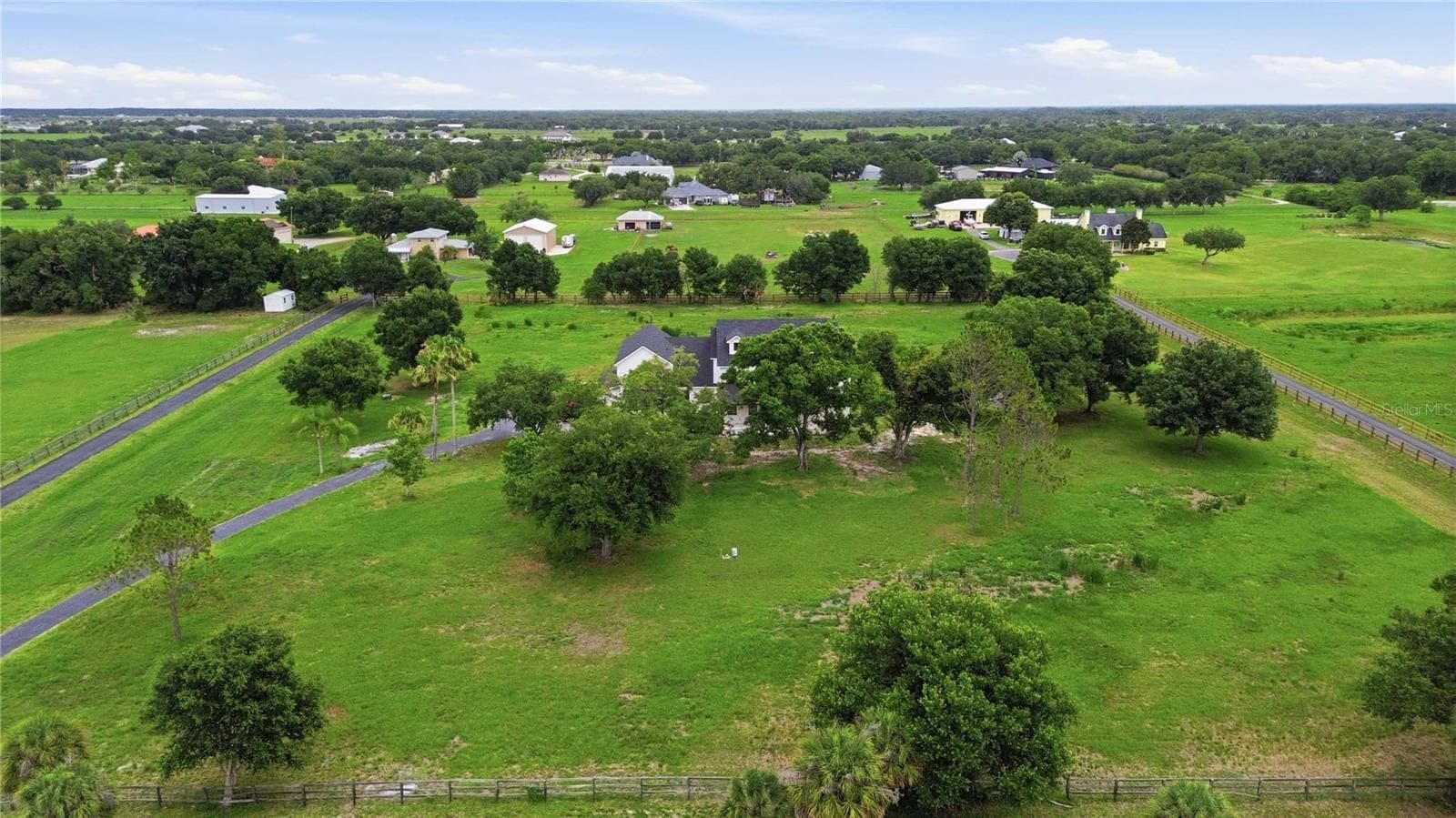 Single Family Residence at 639 OAKFORD RD, SARASOTA, photo 25 of 28
