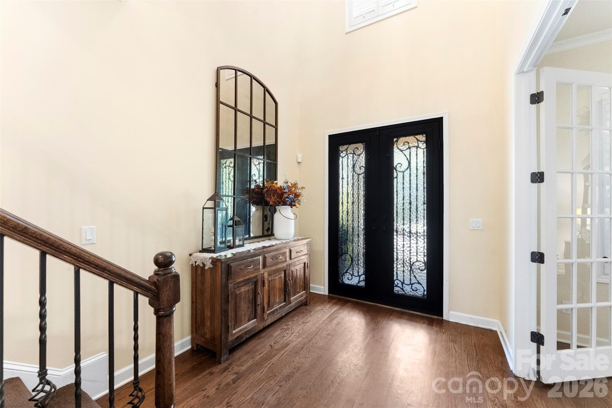 2 story Foyer - York