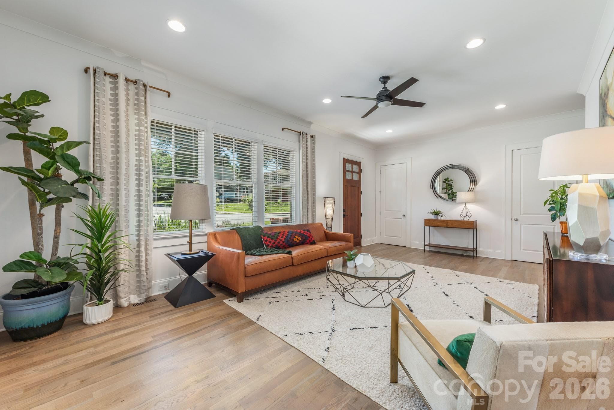 Single Family Residence at Charlotte, photo 4 of 39