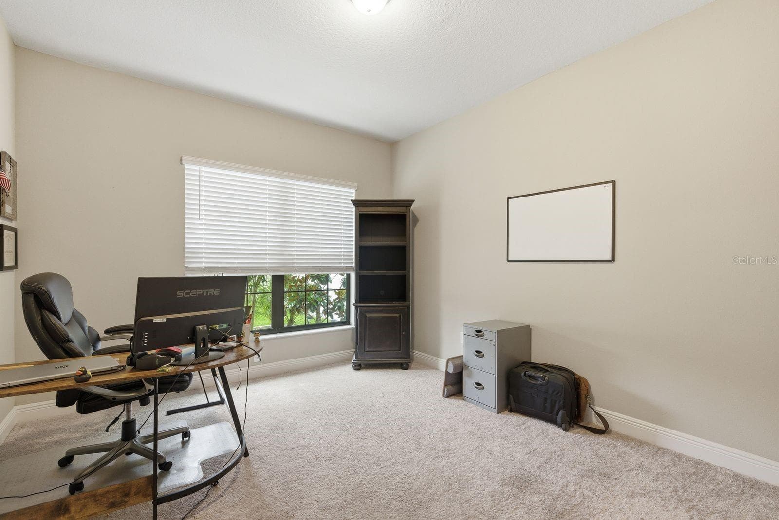 Single Family Residence at 11632 WEAVER HOLLOW RD, NEW PORT RICHEY, photo 13 of 33