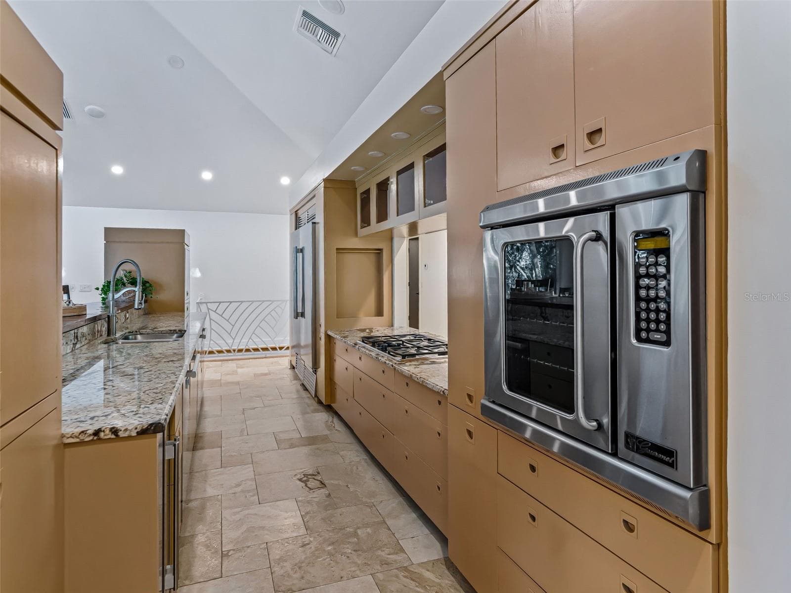 Single Family Residence at 13061 SE 158TH LN, WEIRSDALE, photo 16 of 100