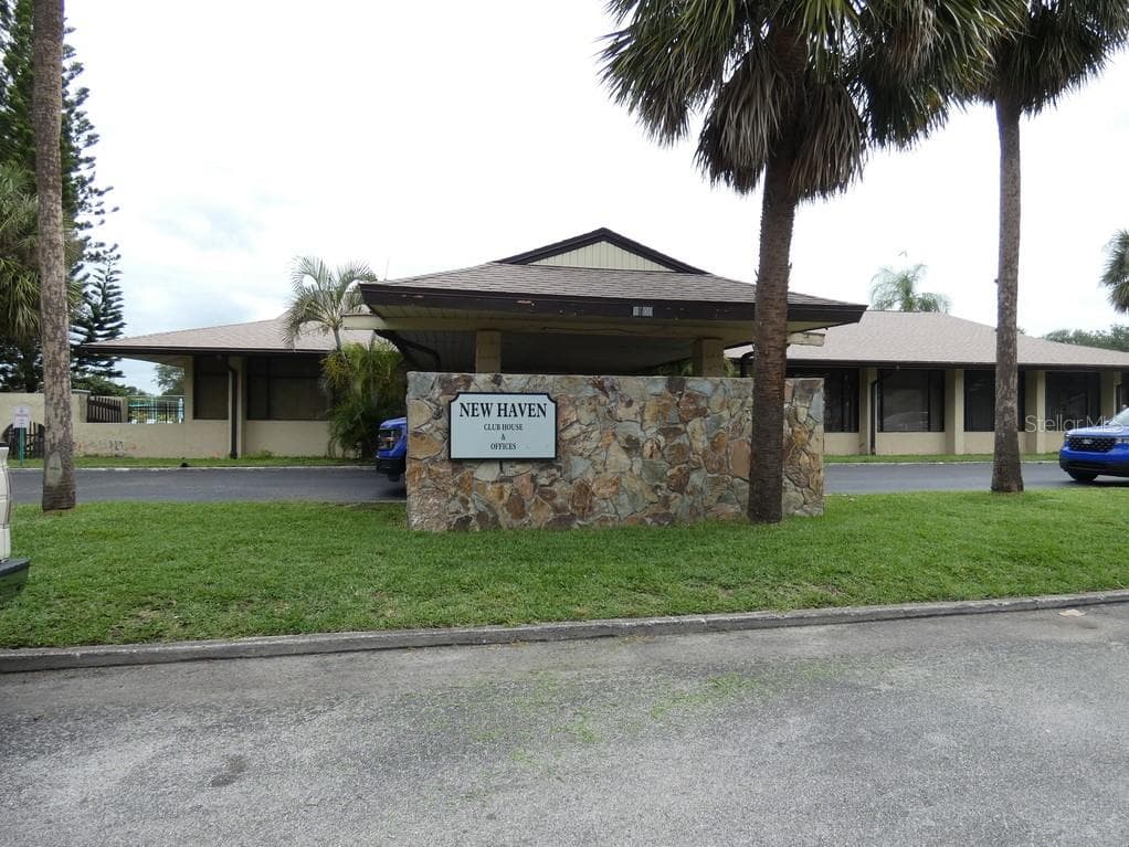 Condominium at 1024 10TH CIR SE, LARGO, photo 22 of 35