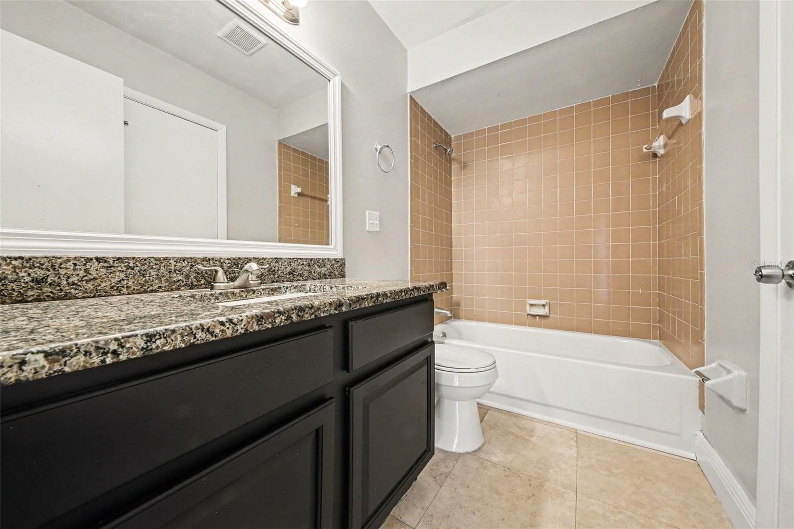 Single Family Residence at 140 GUAYMAS DR, KISSIMMEE, photo 17 of 19
