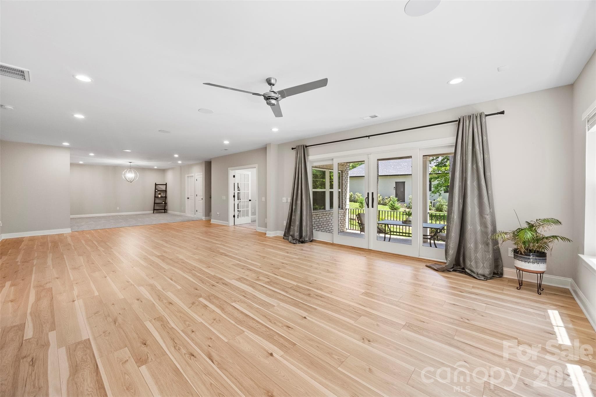 Finished Walkout Basement - 6039 Chimney Bluff Road, Lancaster