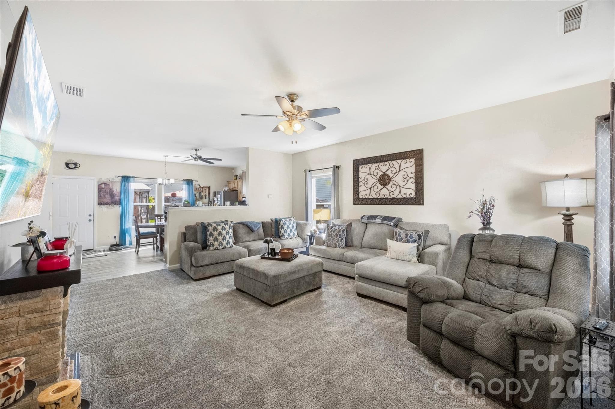 Single Family Residence at 1445 Logan Patrick Court, Gastonia, photo 3 of 34