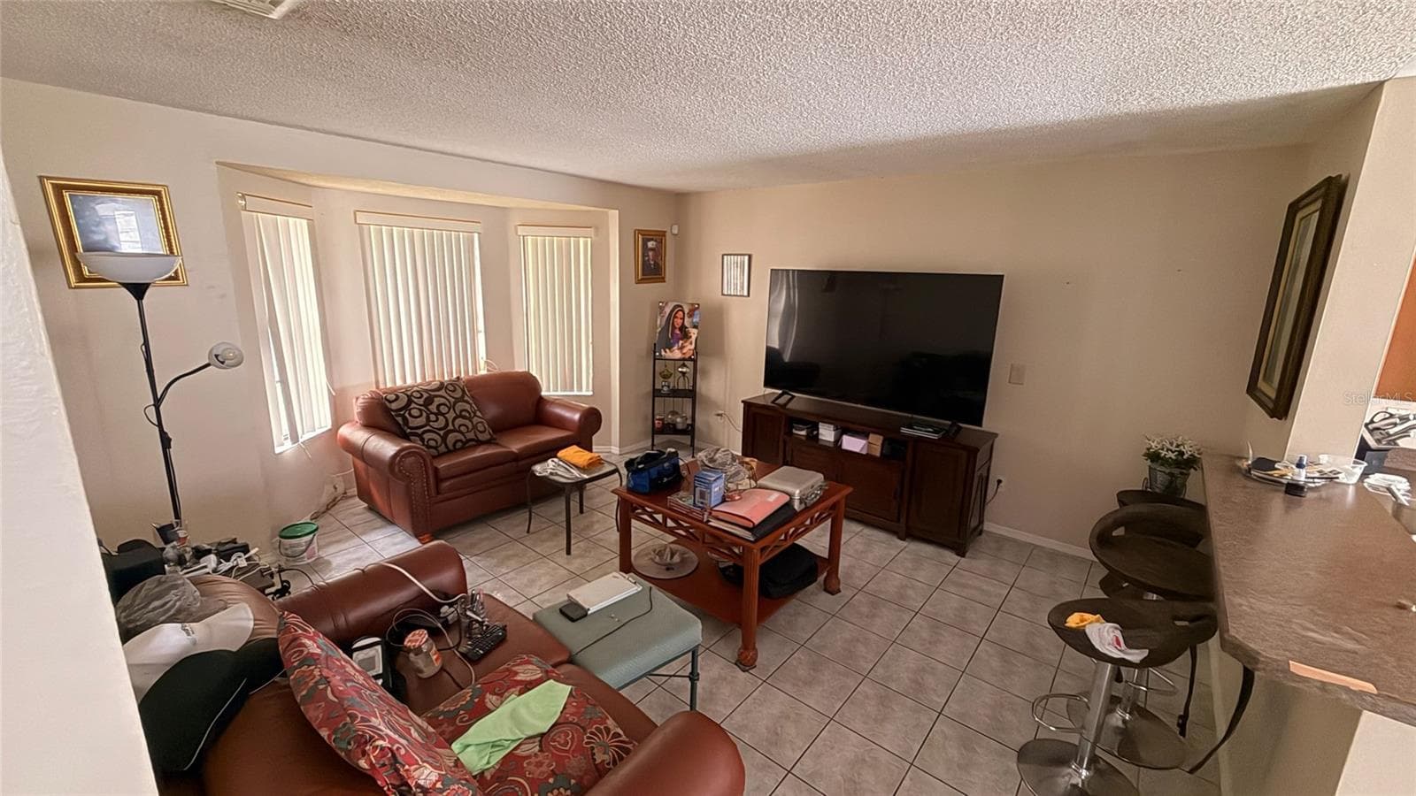 Family Room - 187 PINEWOOD CIR, KISSIMMEE