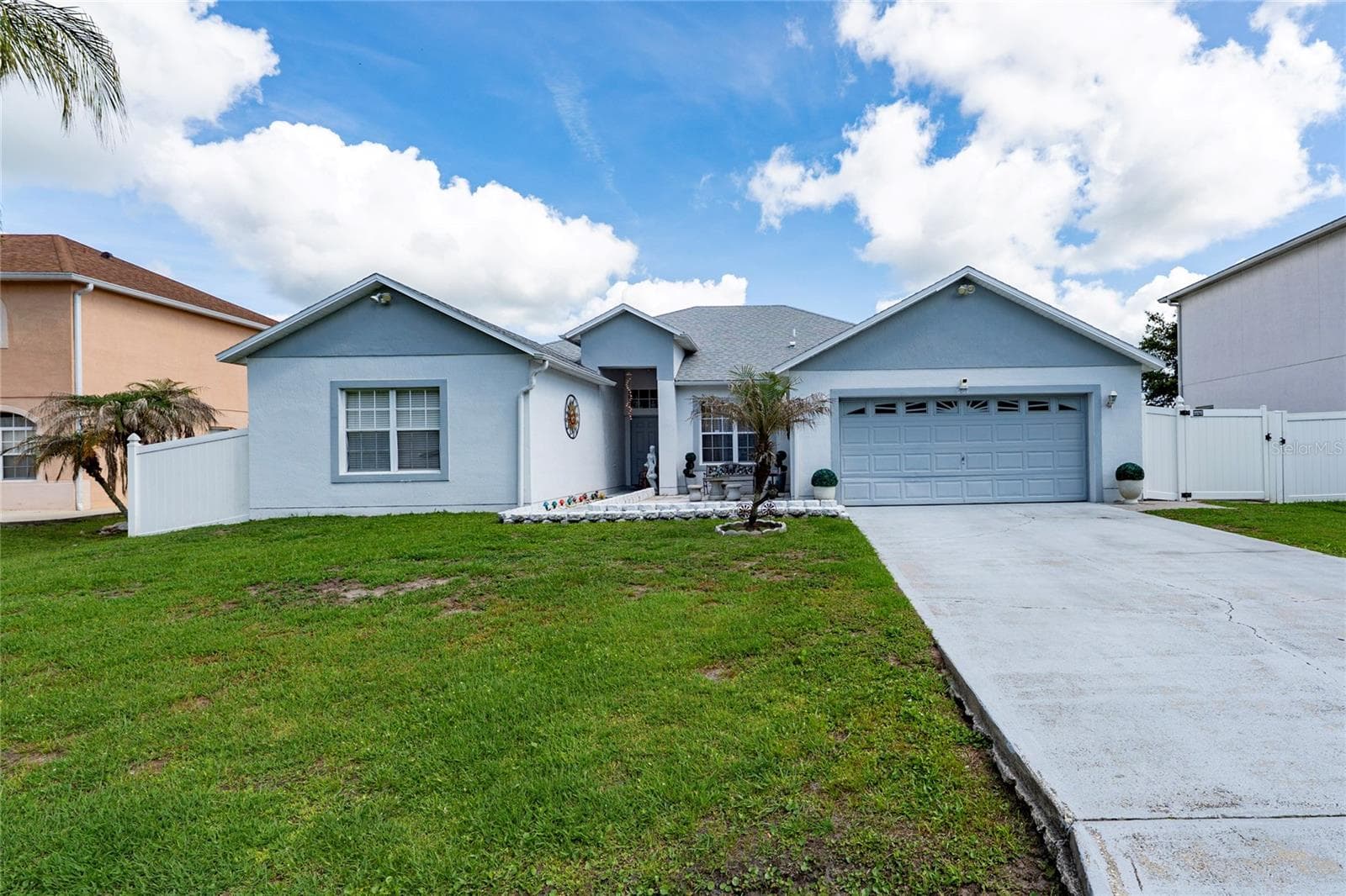 Single Family Residence at 661 ELBRIDGE DR, KISSIMMEE, photo 2 of 41