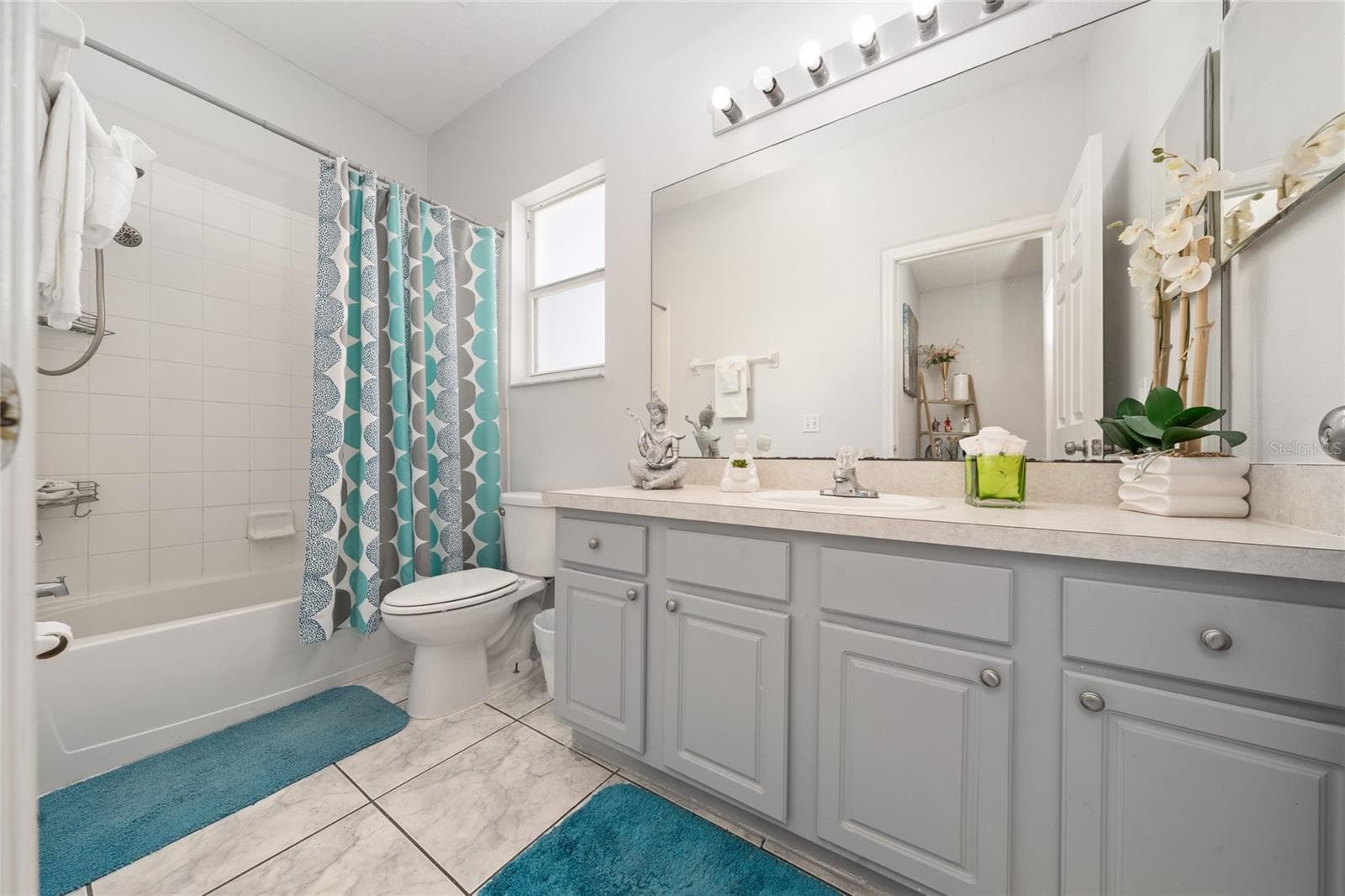 Single Family Residence at 661 ELBRIDGE DR, KISSIMMEE, photo 19 of 41