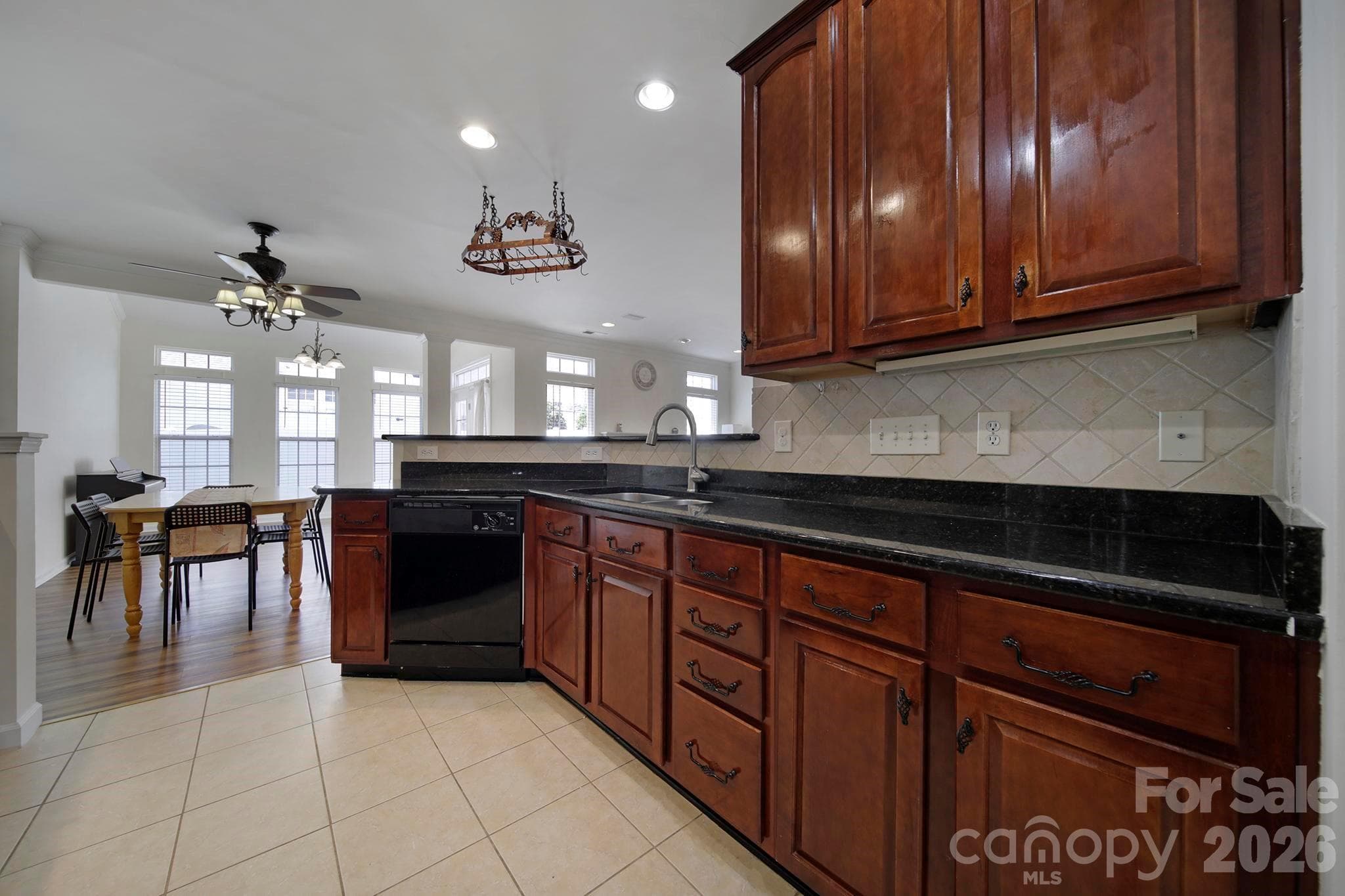 Townhouse at Lake Wylie, photo 19 of 61