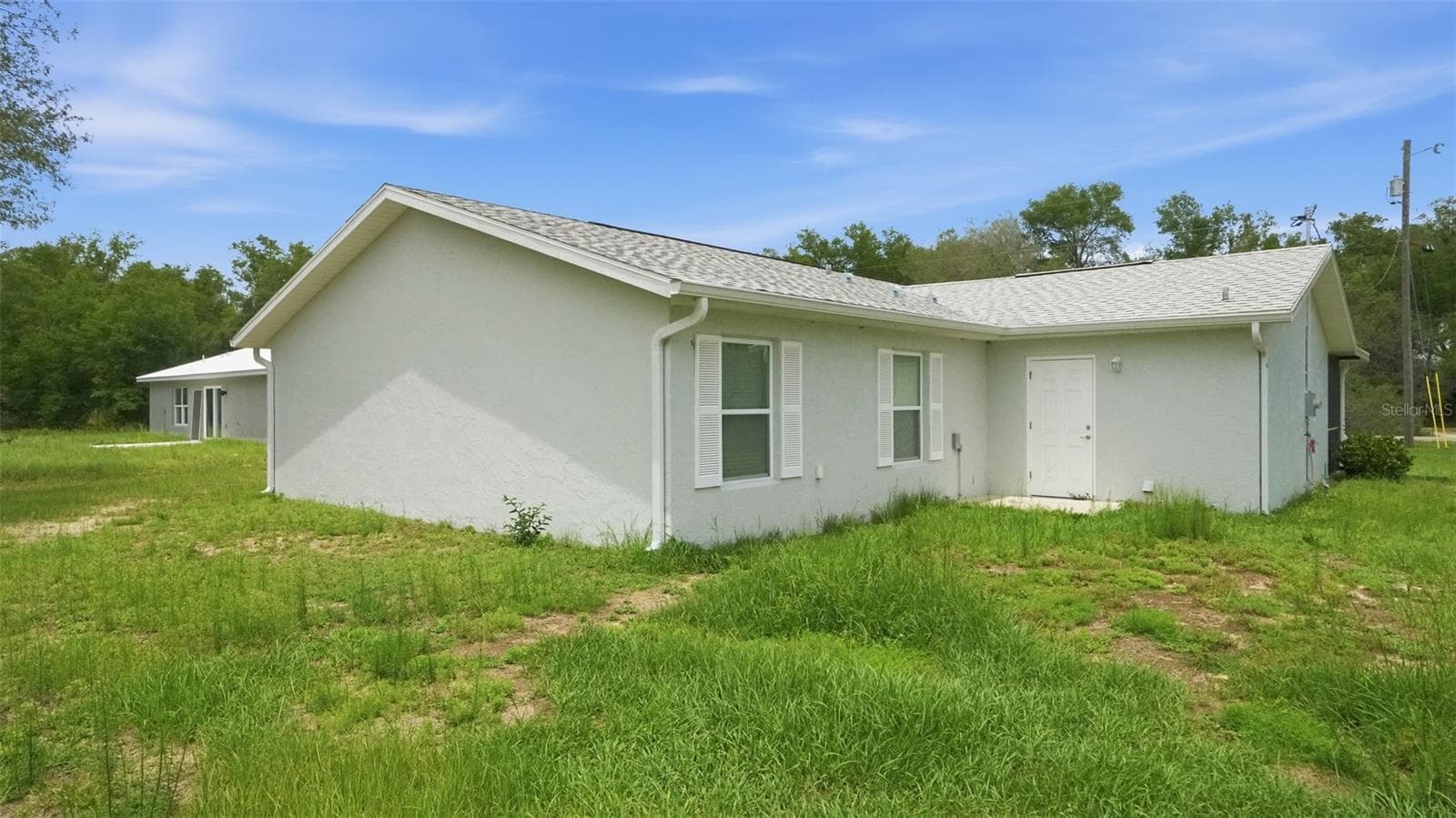 Single Family Residence at 30 MAPLE CRSE, OCKLAWAHA, photo 2 of 17