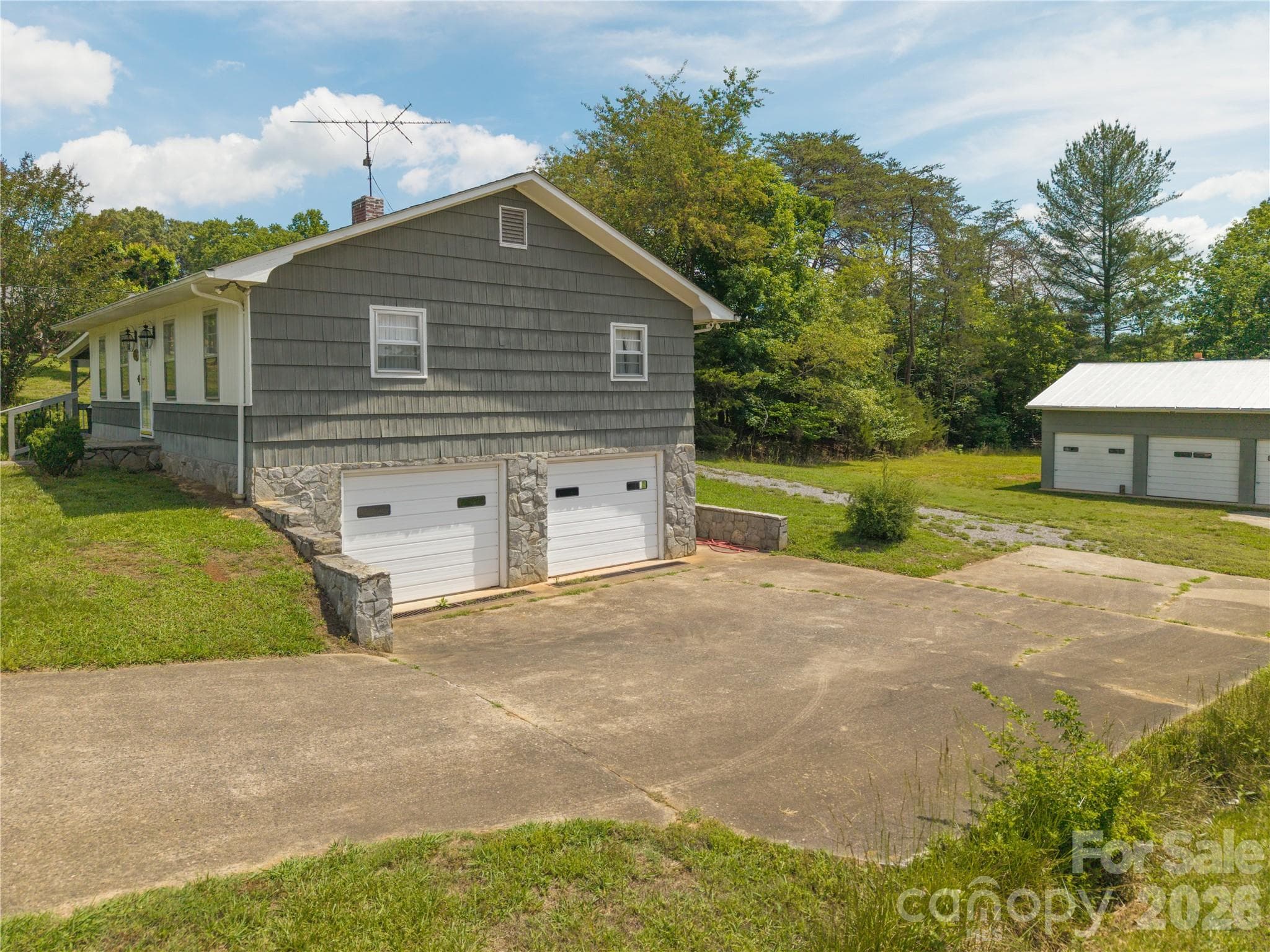 Single Family Residence at Morganton, photo 4 of 30