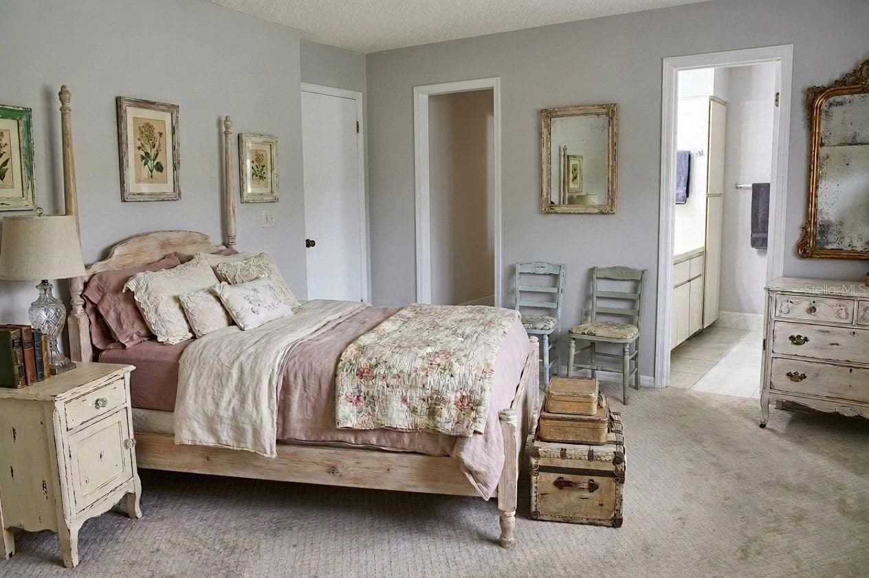Virgually Staged - 10740 SW 62ND AVENUE RD, OCALA