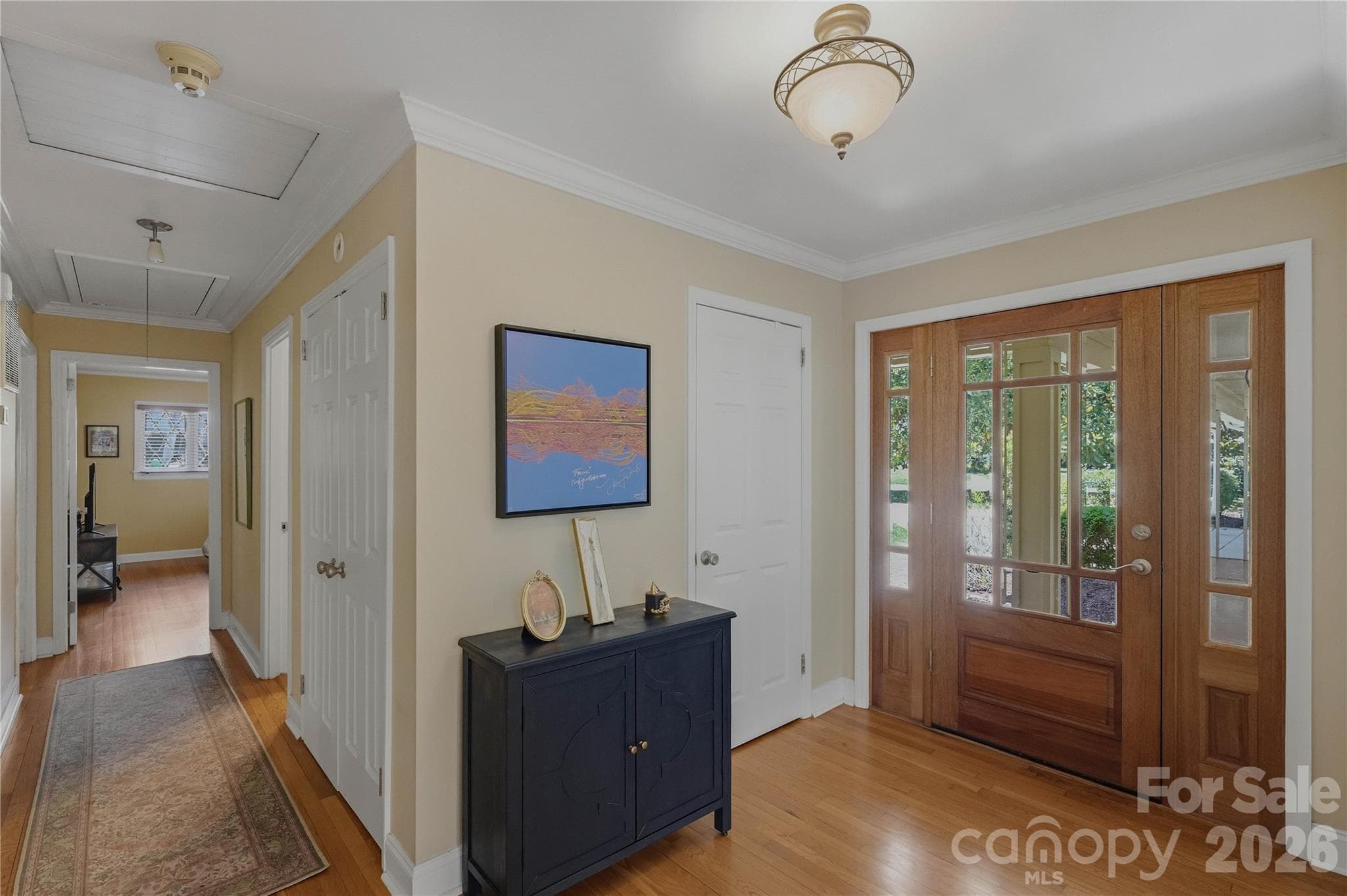 Single Family Residence at 6014 Glenridge Road, Charlotte, photo 6 of 42