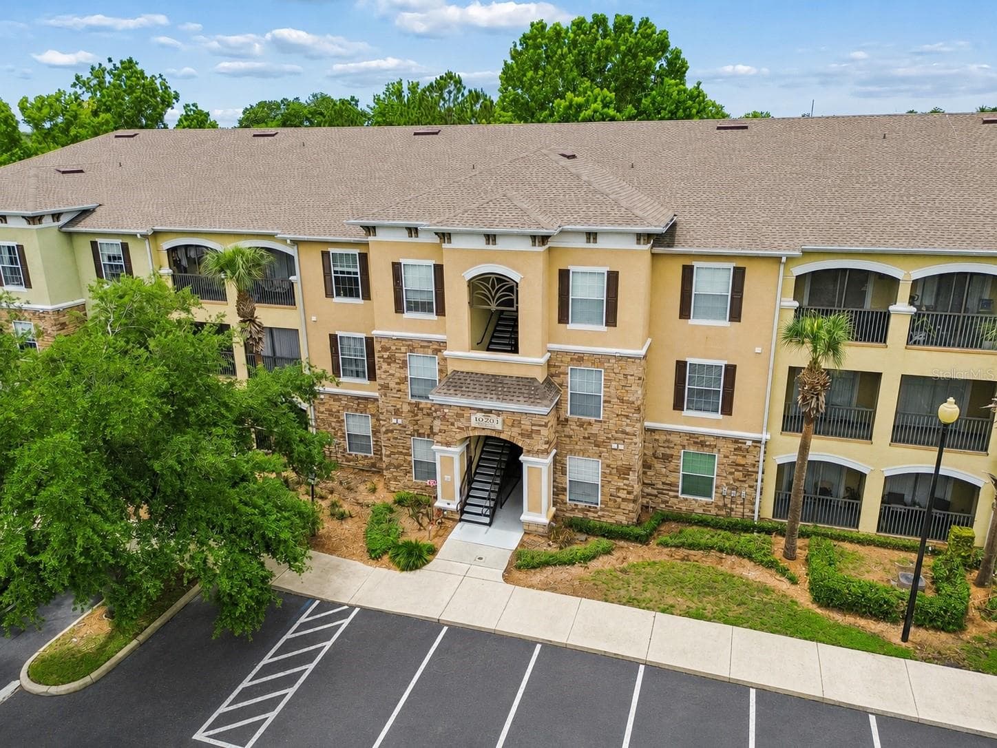Condominium at 10203 COURTNEY PALMS BLVD #103, TAMPA, photo 2 of 76