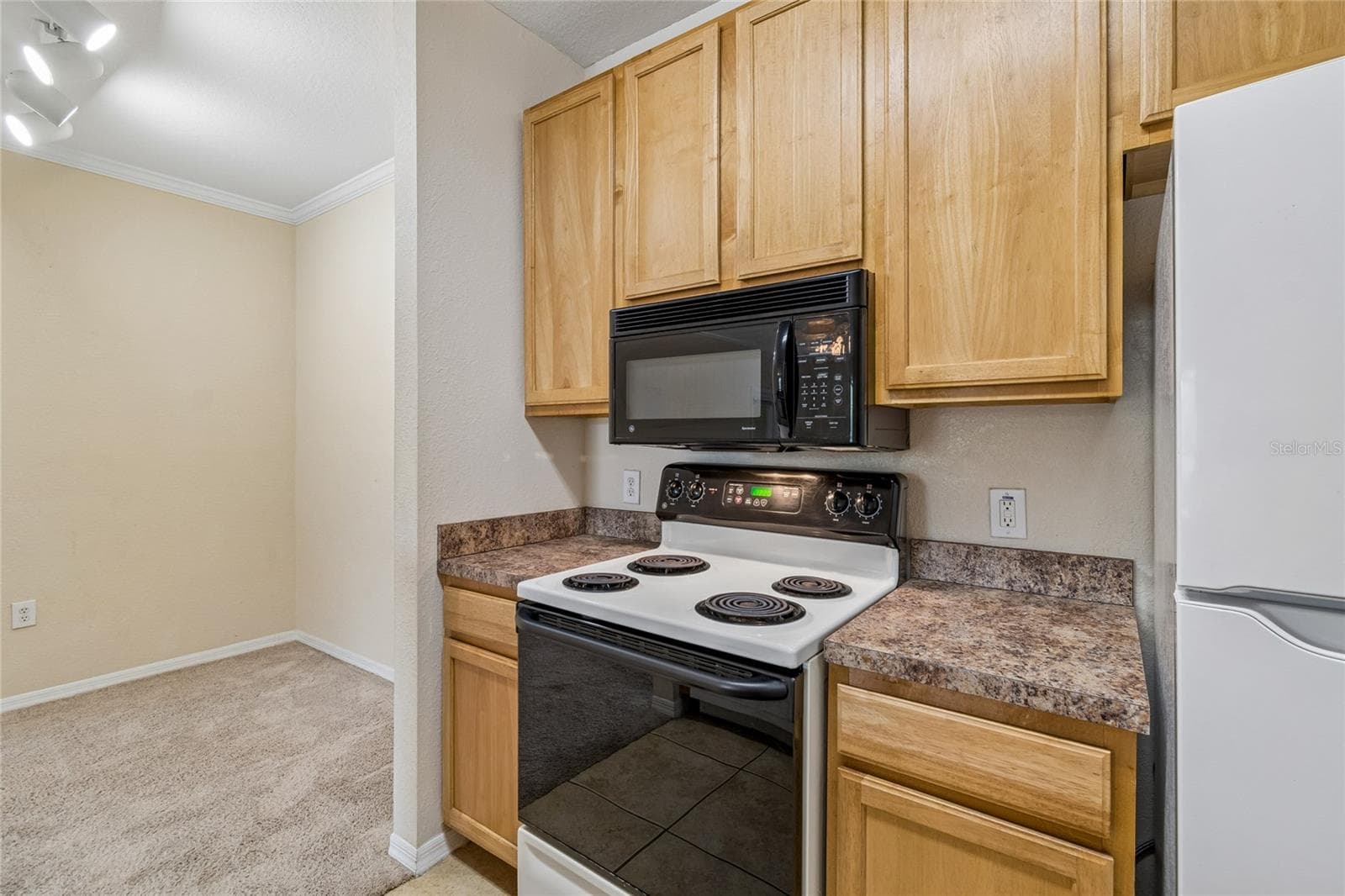 Condominium at 10203 COURTNEY PALMS BLVD #103, TAMPA, photo 20 of 76