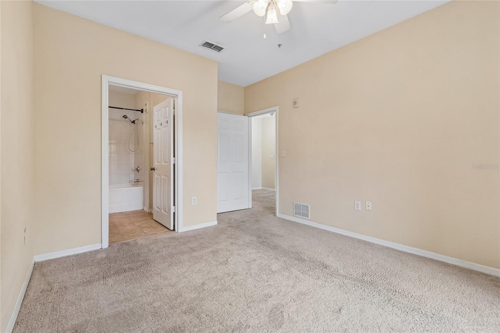 Condominium at 10203 COURTNEY PALMS BLVD #103, TAMPA, photo 24 of 76