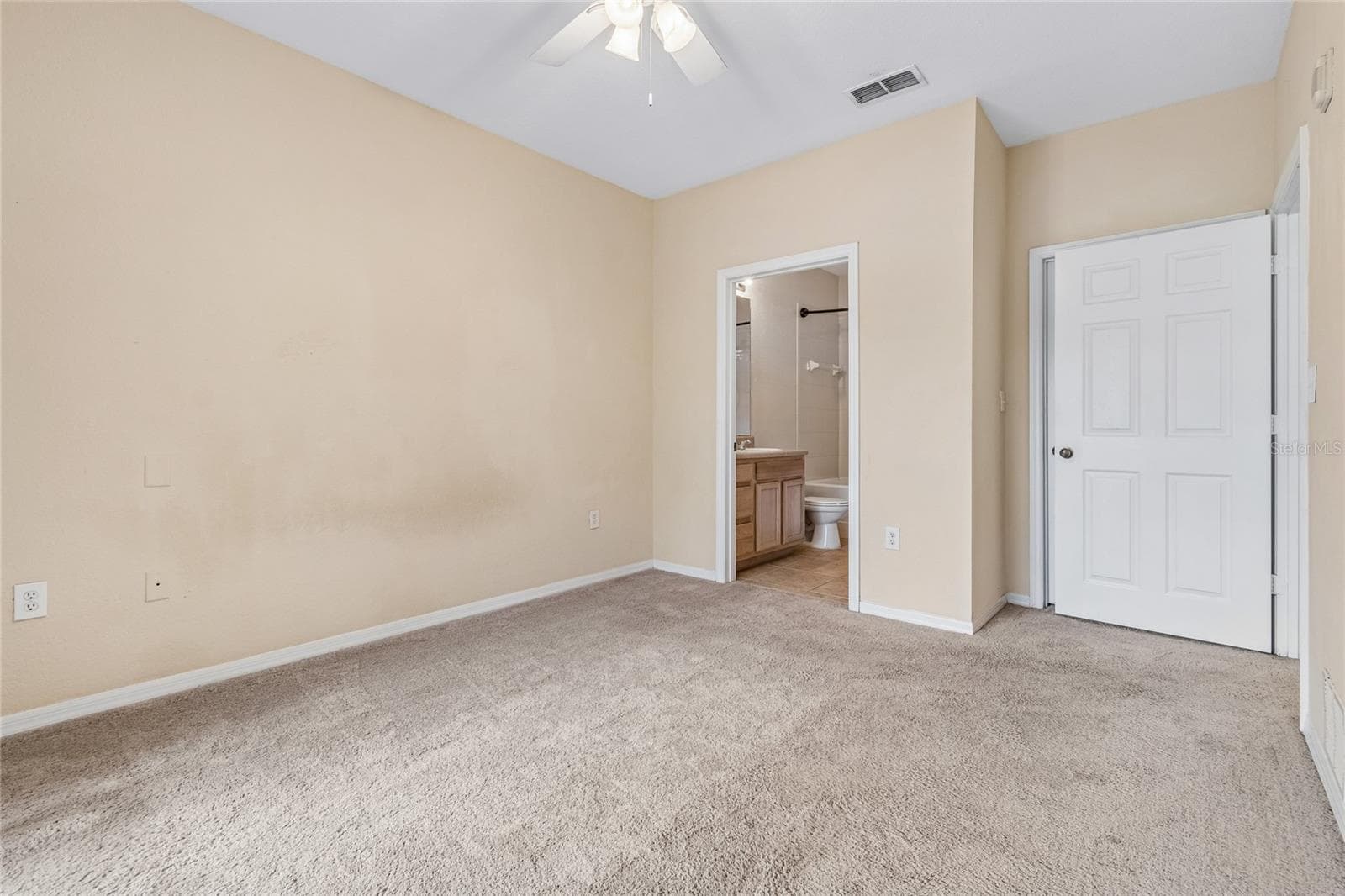 Condominium at 10203 COURTNEY PALMS BLVD #103, TAMPA, photo 25 of 76