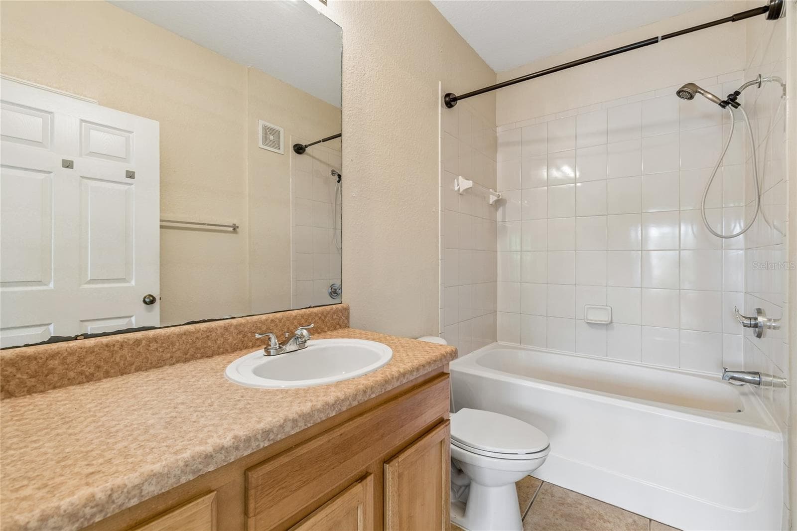 Condominium at 10203 COURTNEY PALMS BLVD #103, TAMPA, photo 26 of 76