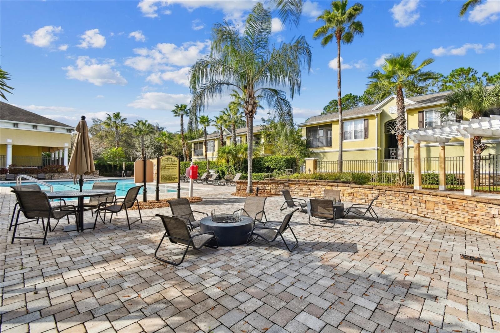 Condominium at 10203 COURTNEY PALMS BLVD #103, TAMPA, photo 59 of 76