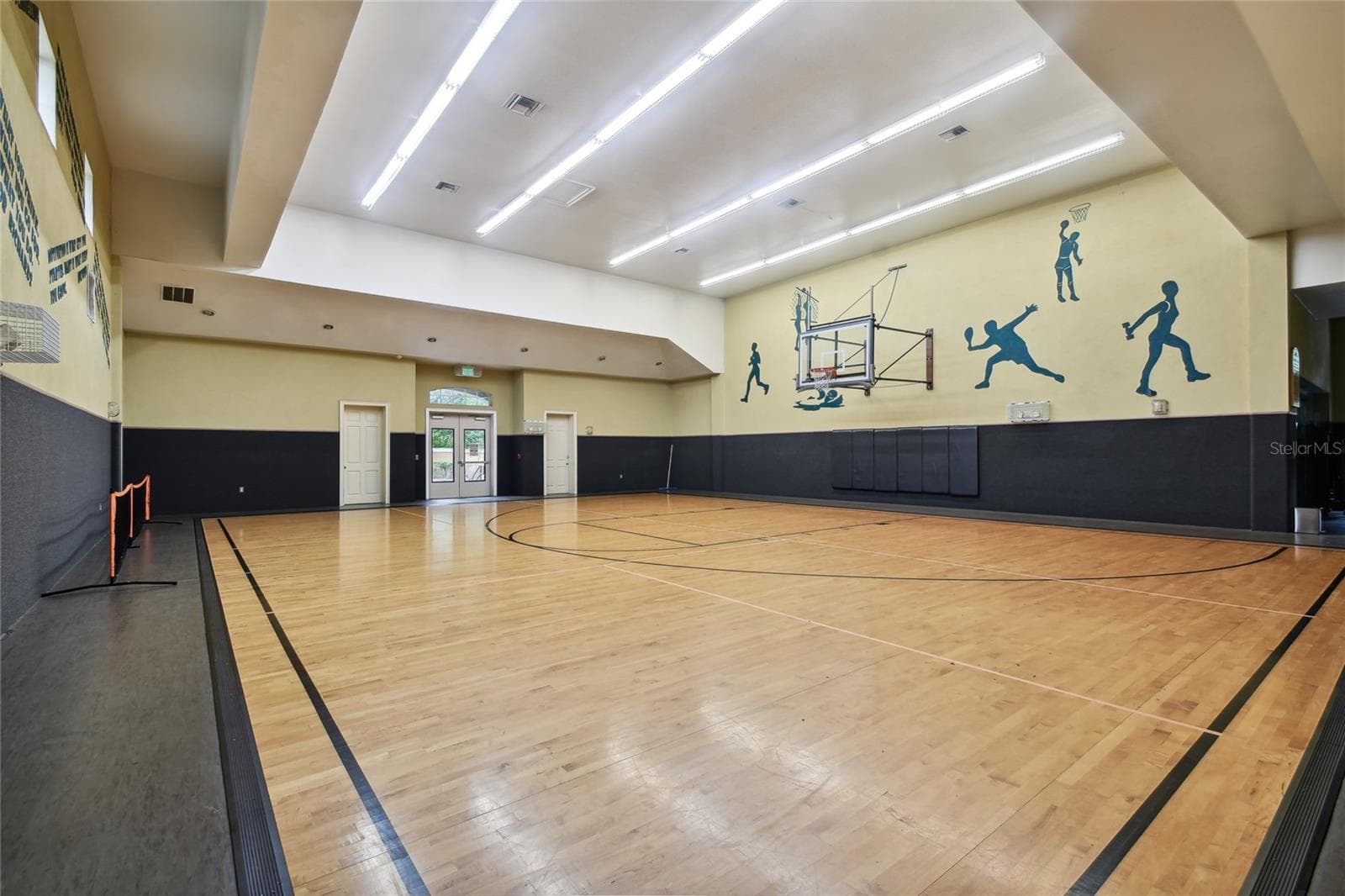 Condominium at 10203 COURTNEY PALMS BLVD #103, TAMPA, photo 64 of 76