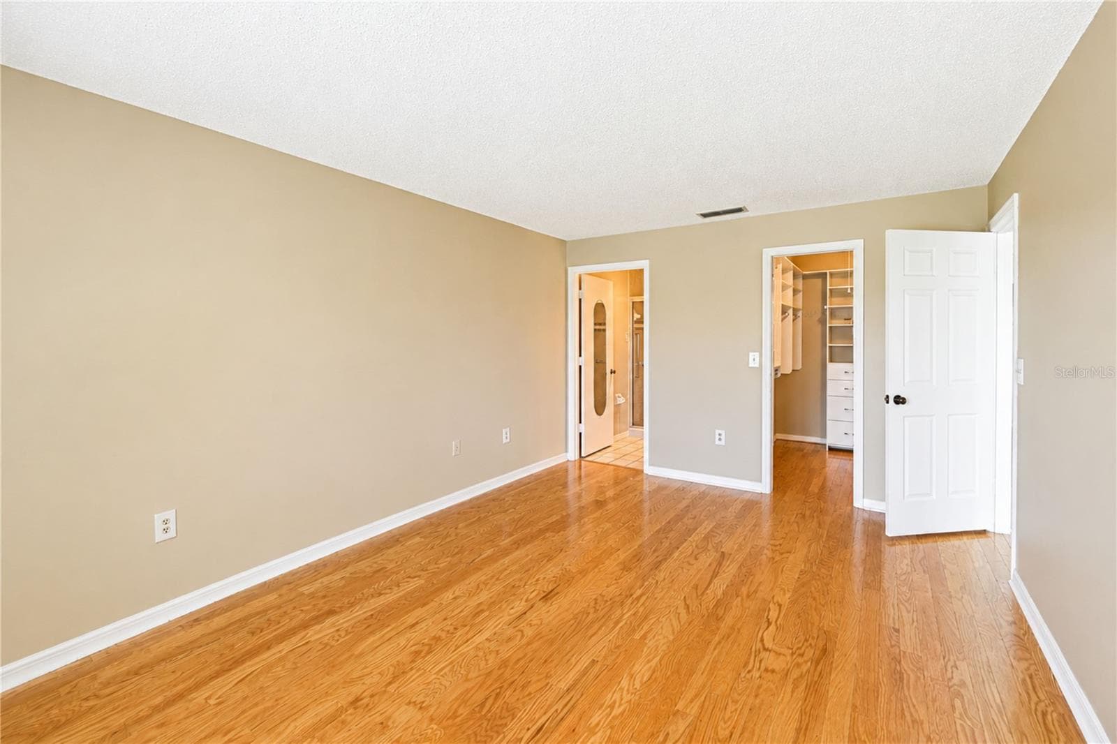 Primary bedroom - 9425 ANDOVER CIR, BRADENTON