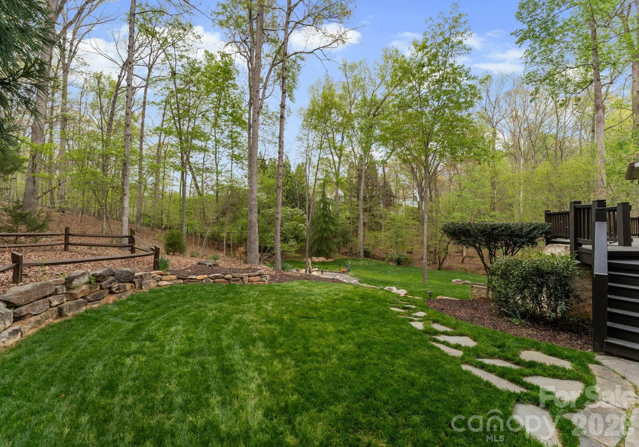 Terraced yard - 1514 Elmsford Lane, Matthews