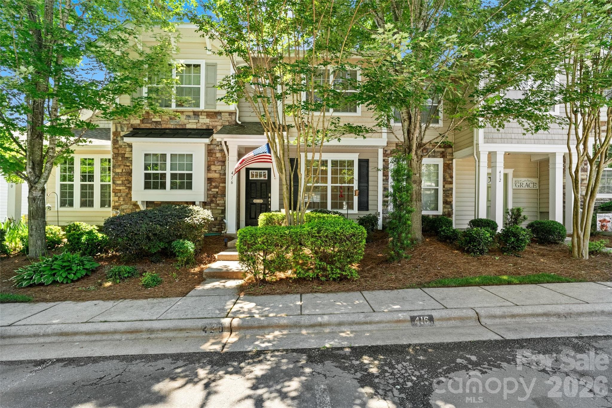 Townhouse at Belmont, photo 2 of 33
