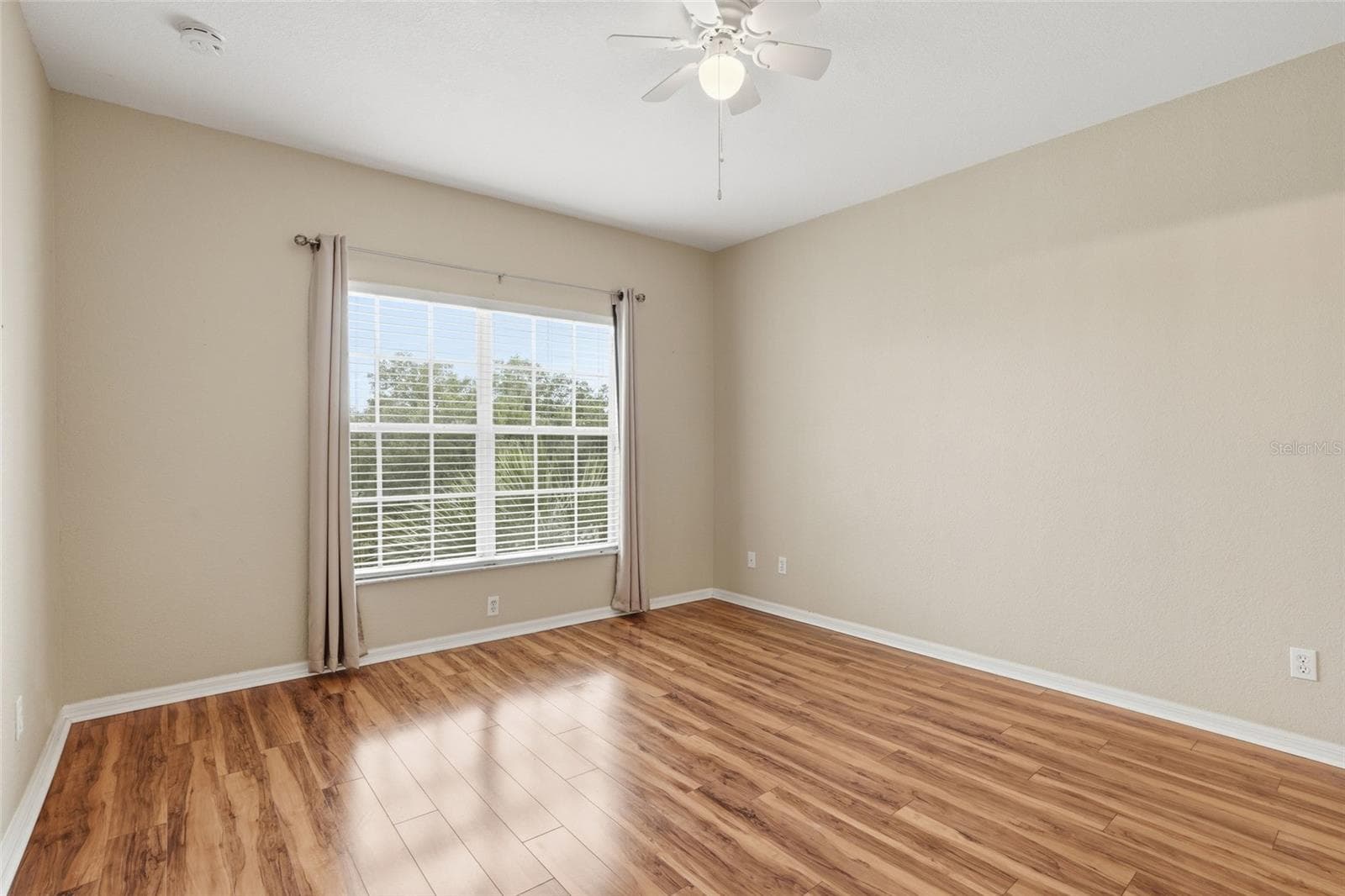 Condominium at 19355 WATER OAK DR #303, PORT CHARLOTTE, photo 12 of 46