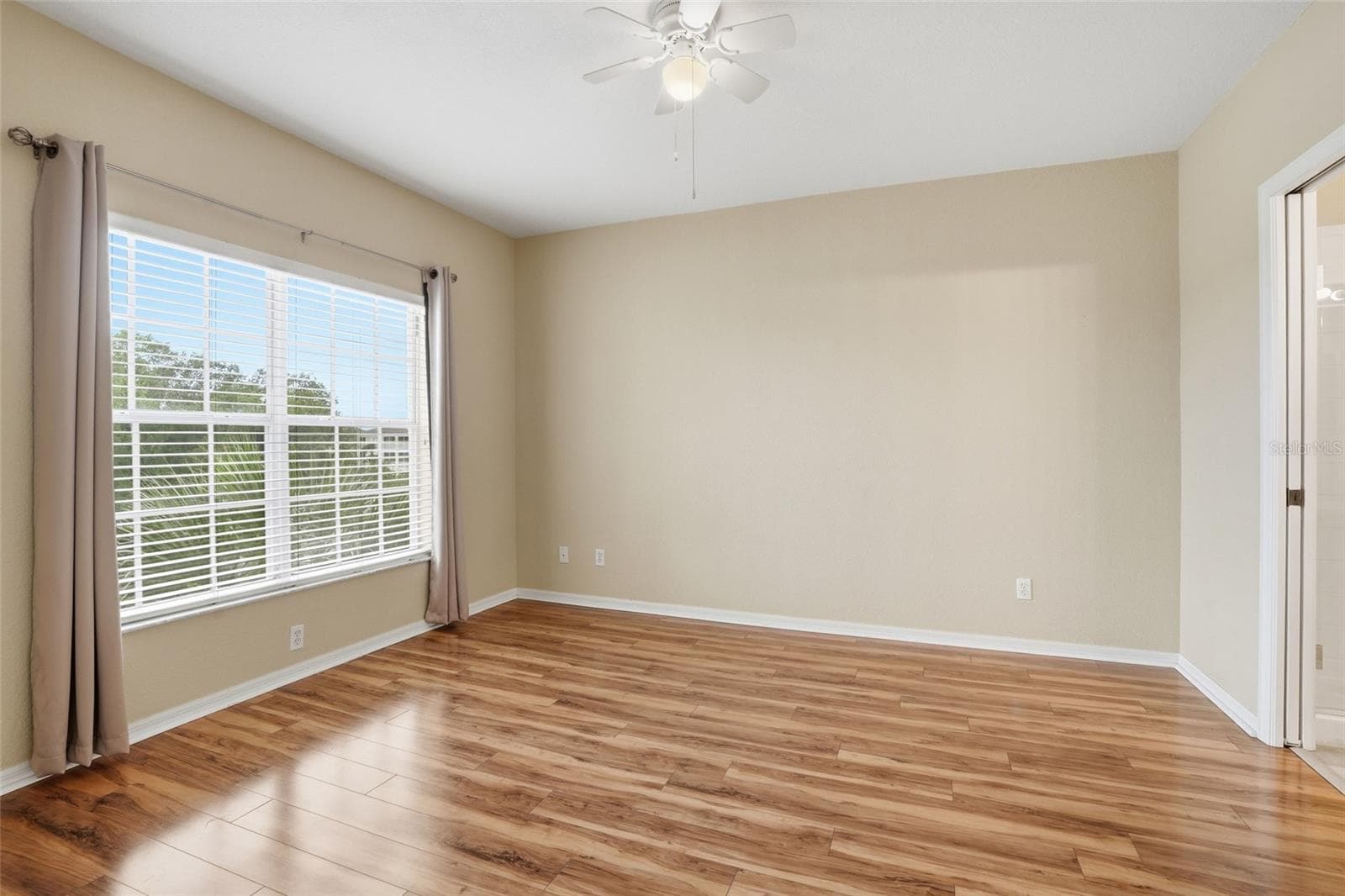 Condominium at 19355 WATER OAK DR #303, PORT CHARLOTTE, photo 13 of 46