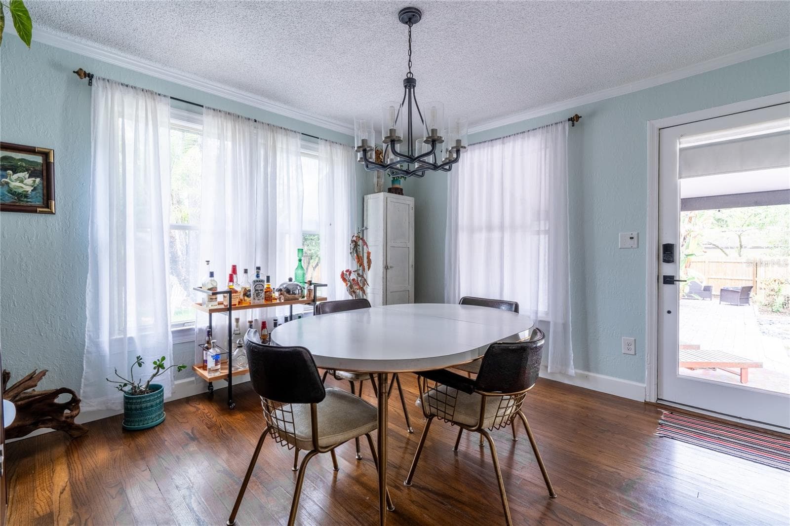 Dining area directly off kitchen and outdoor access to resort style pool! - 795 30TH ST, ORLANDO