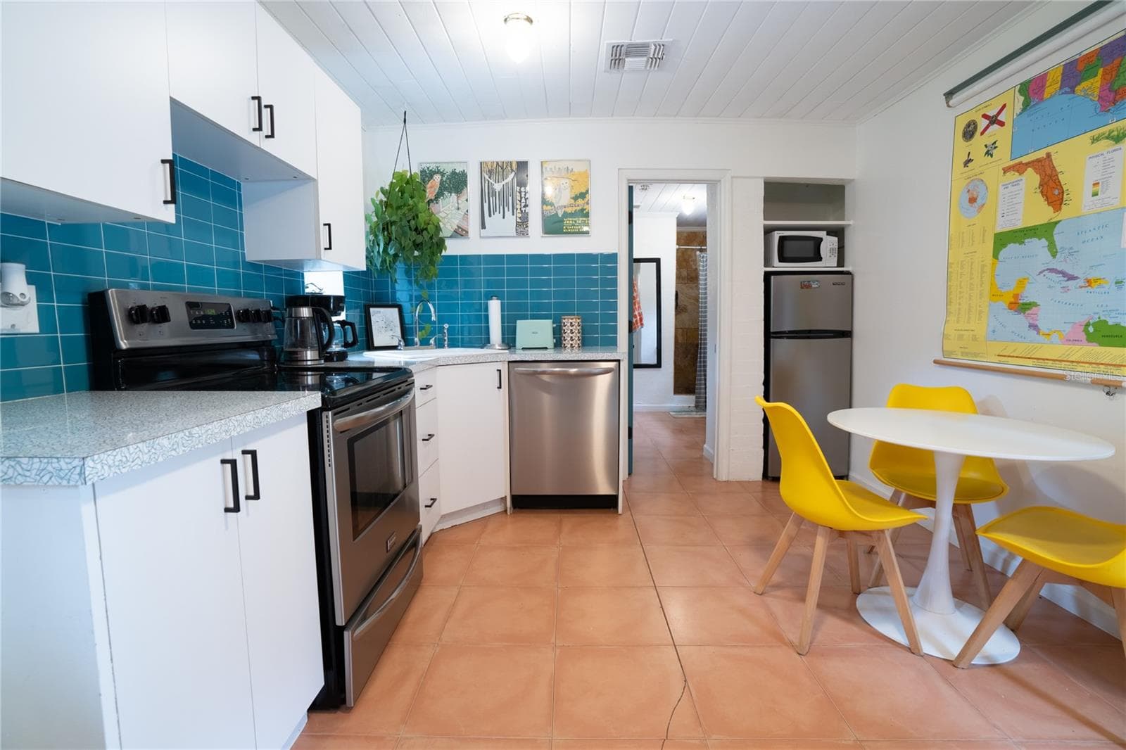 Bright and spacious guesthouse - 795 30TH ST, ORLANDO