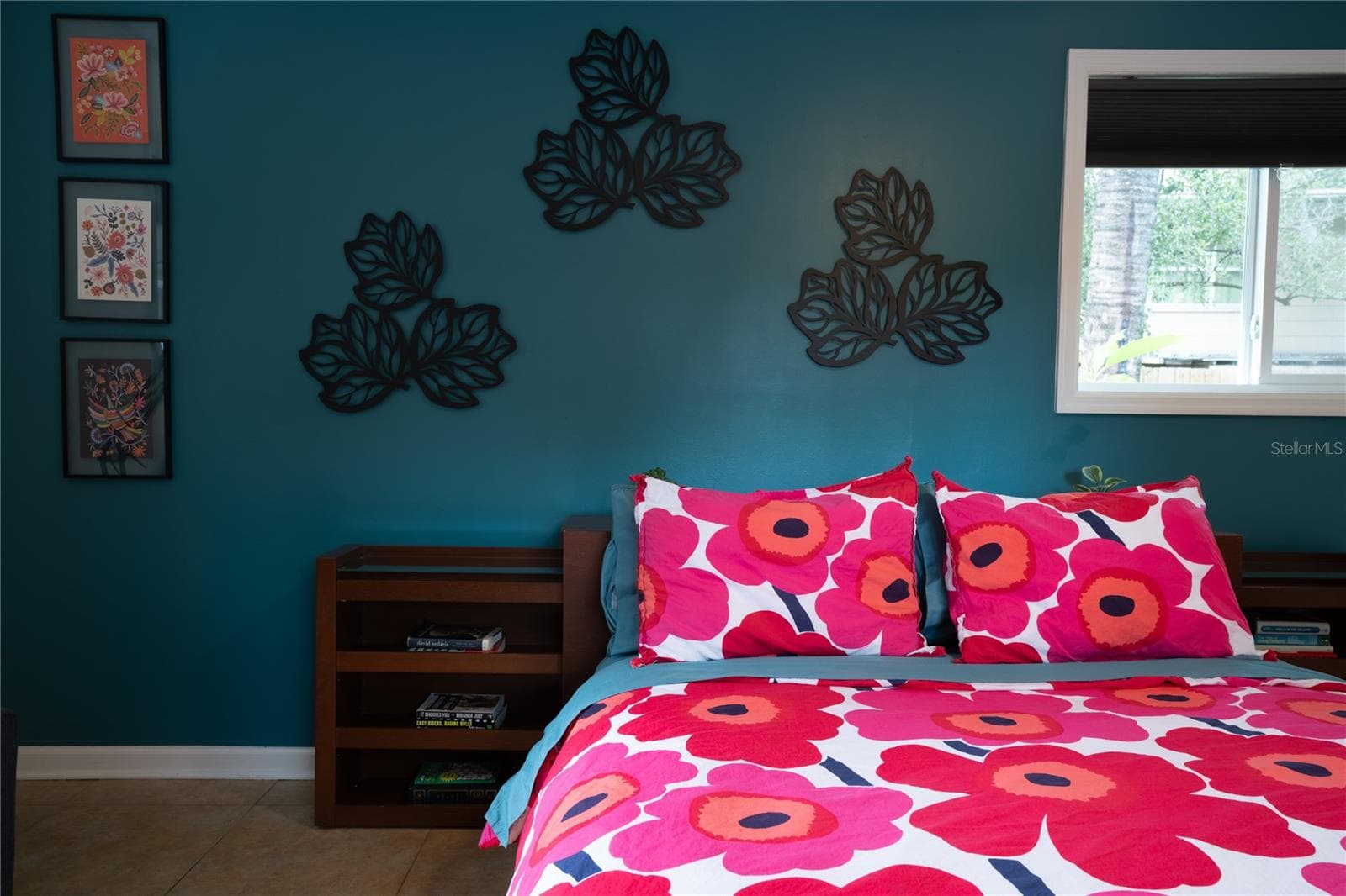 Bright and spacious guesthouse bedroom - 795 30TH ST, ORLANDO