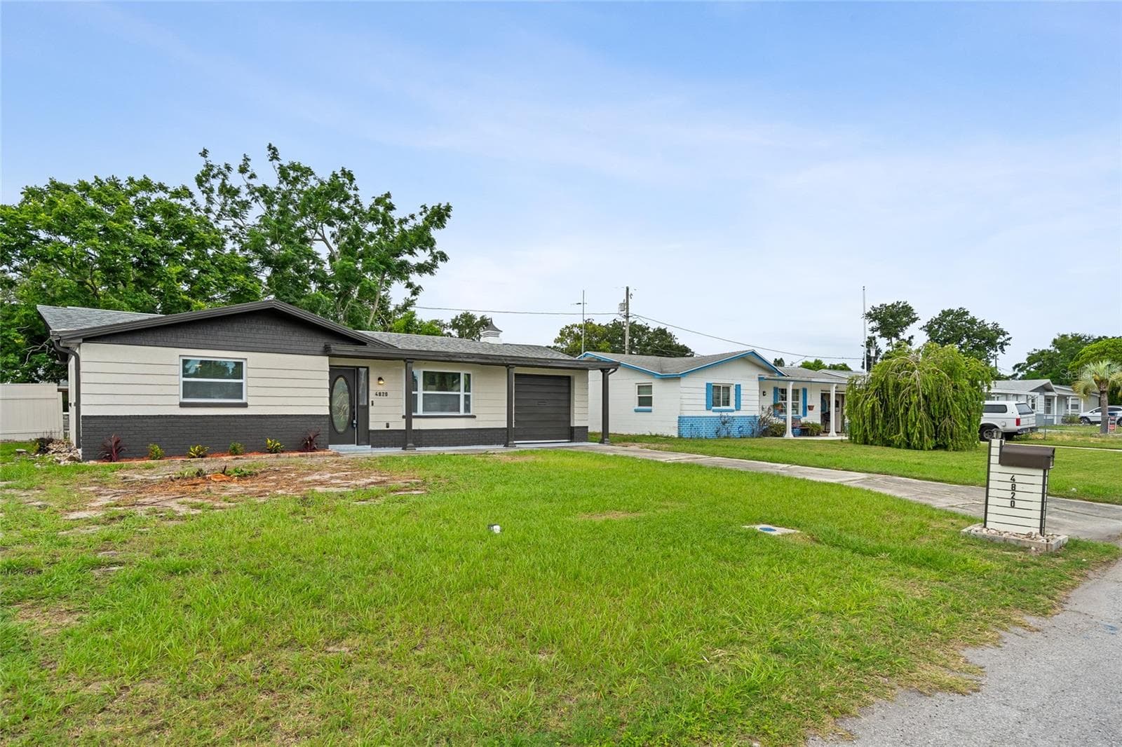 Single Family Residence at 4820 SALEM DR, NEW PORT RICHEY, photo 4 of 39