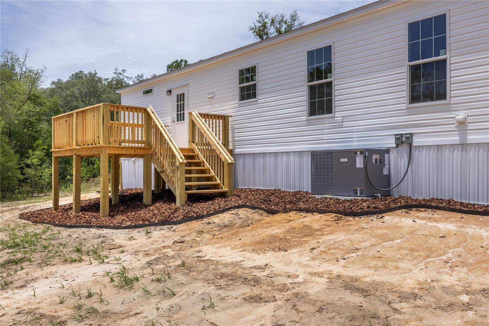 Manufactured Home at 119 LONDON AVE, INTERLACHEN, photo 37 of 44