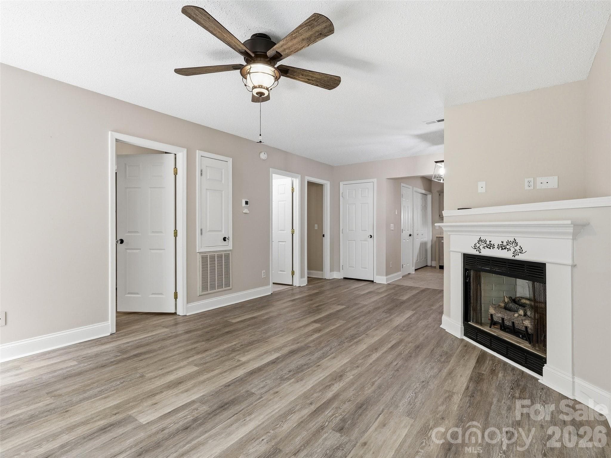 Condominium at 42 Queen Road, Candler, photo 7 of 39