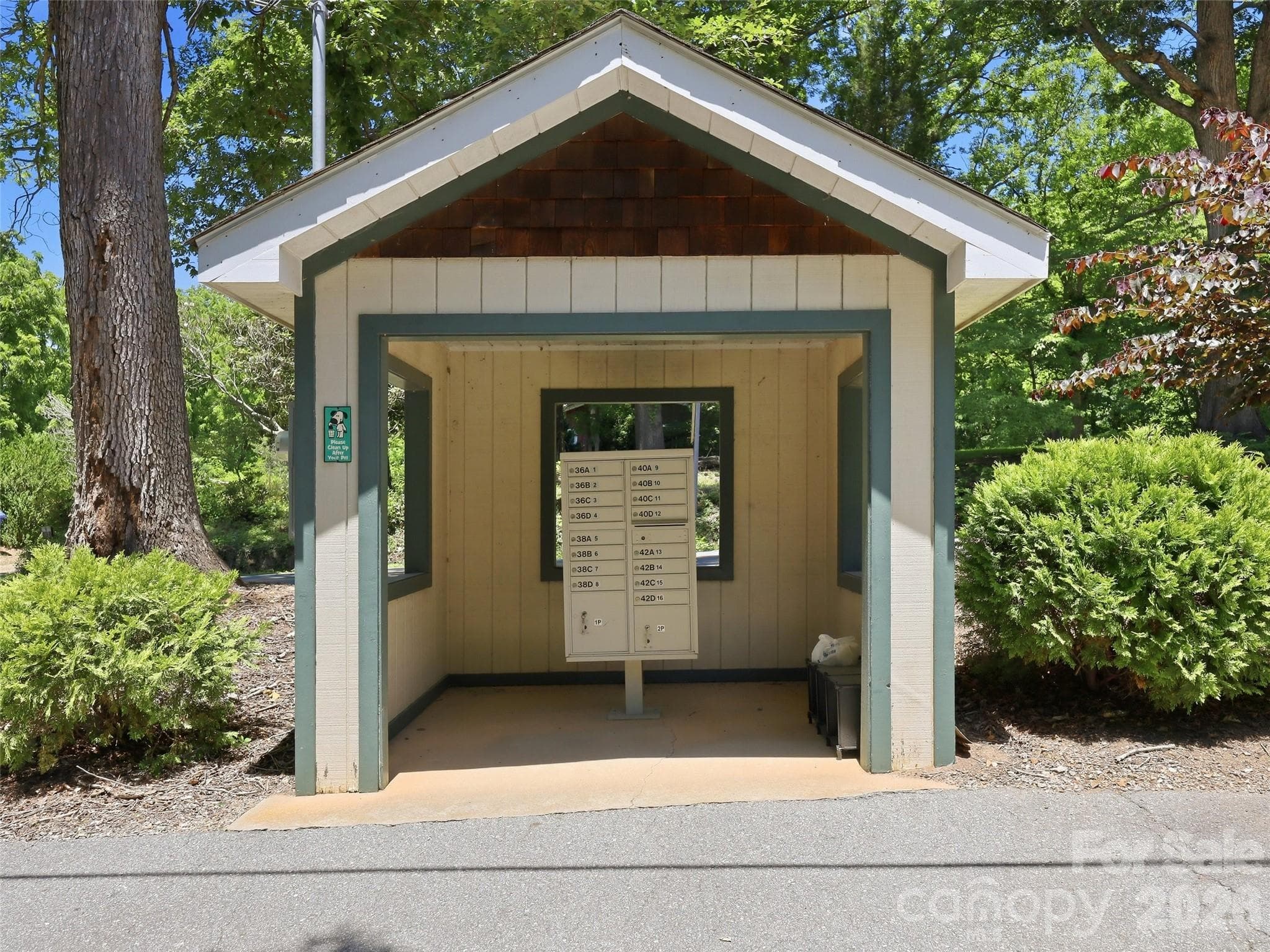 Condominium at 42 Queen Road, Candler, photo 31 of 39