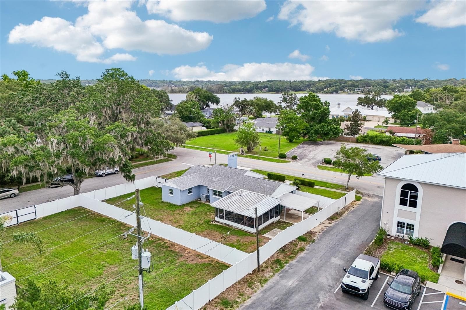 Single Family Residence at 1211 MORNINGSIDE DR, MOUNT DORA, photo 53 of 66