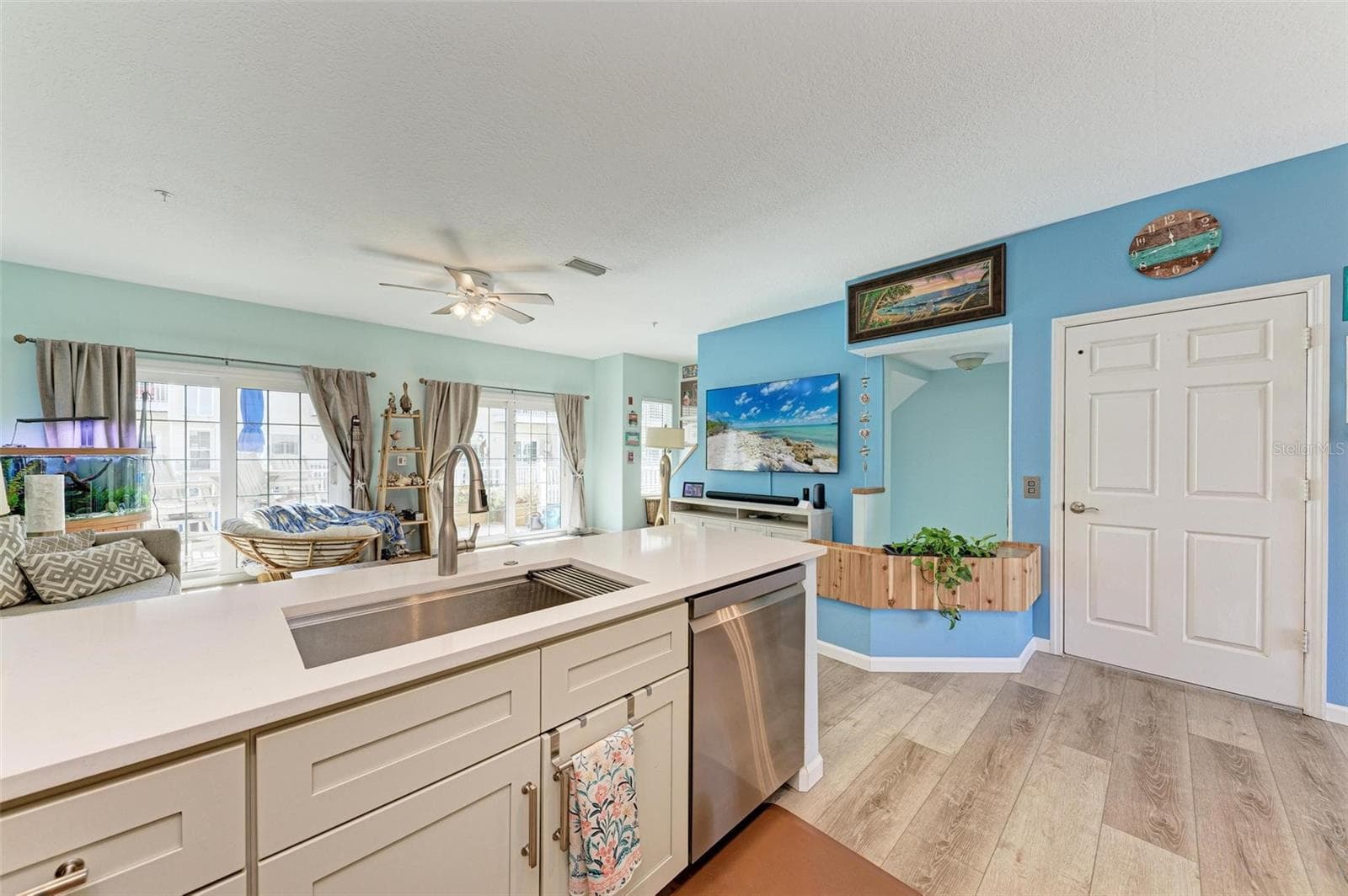 Single Family Residence at 1469 GULF DR N, BRADENTON BEACH, photo 10 of 53