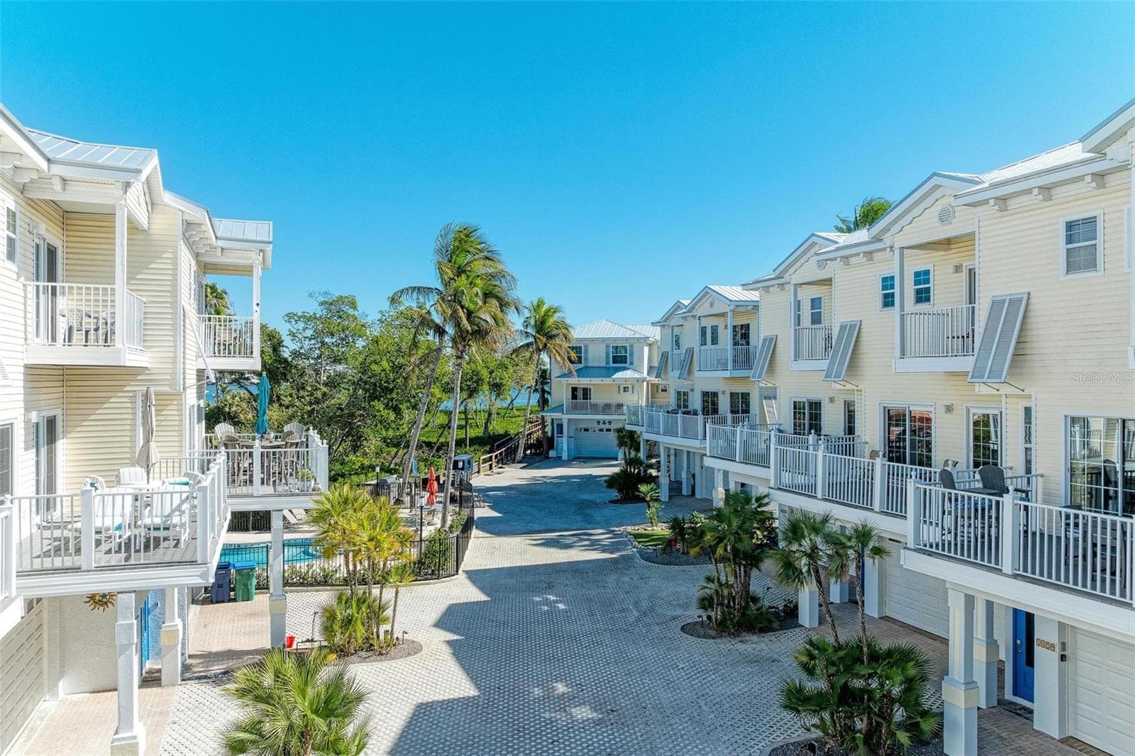 Bay/Intercoastal Views - 1469 GULF DR N, BRADENTON BEACH
