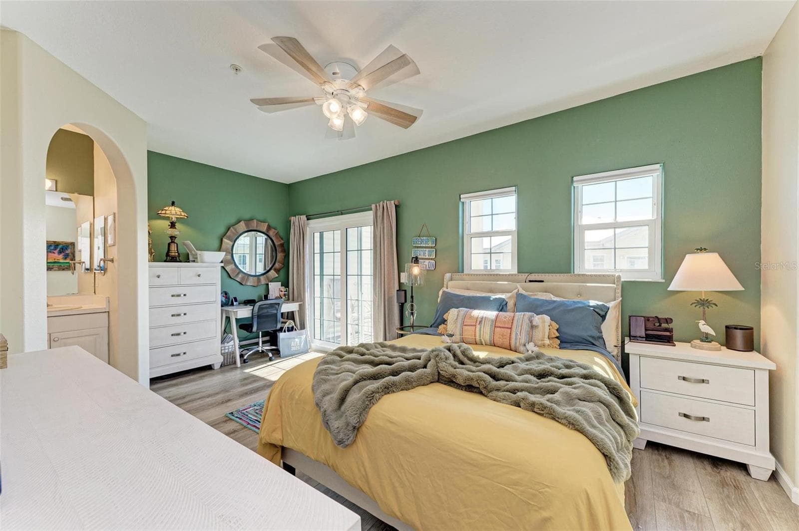 Primary Bedroom - 1469 GULF DR N, BRADENTON BEACH