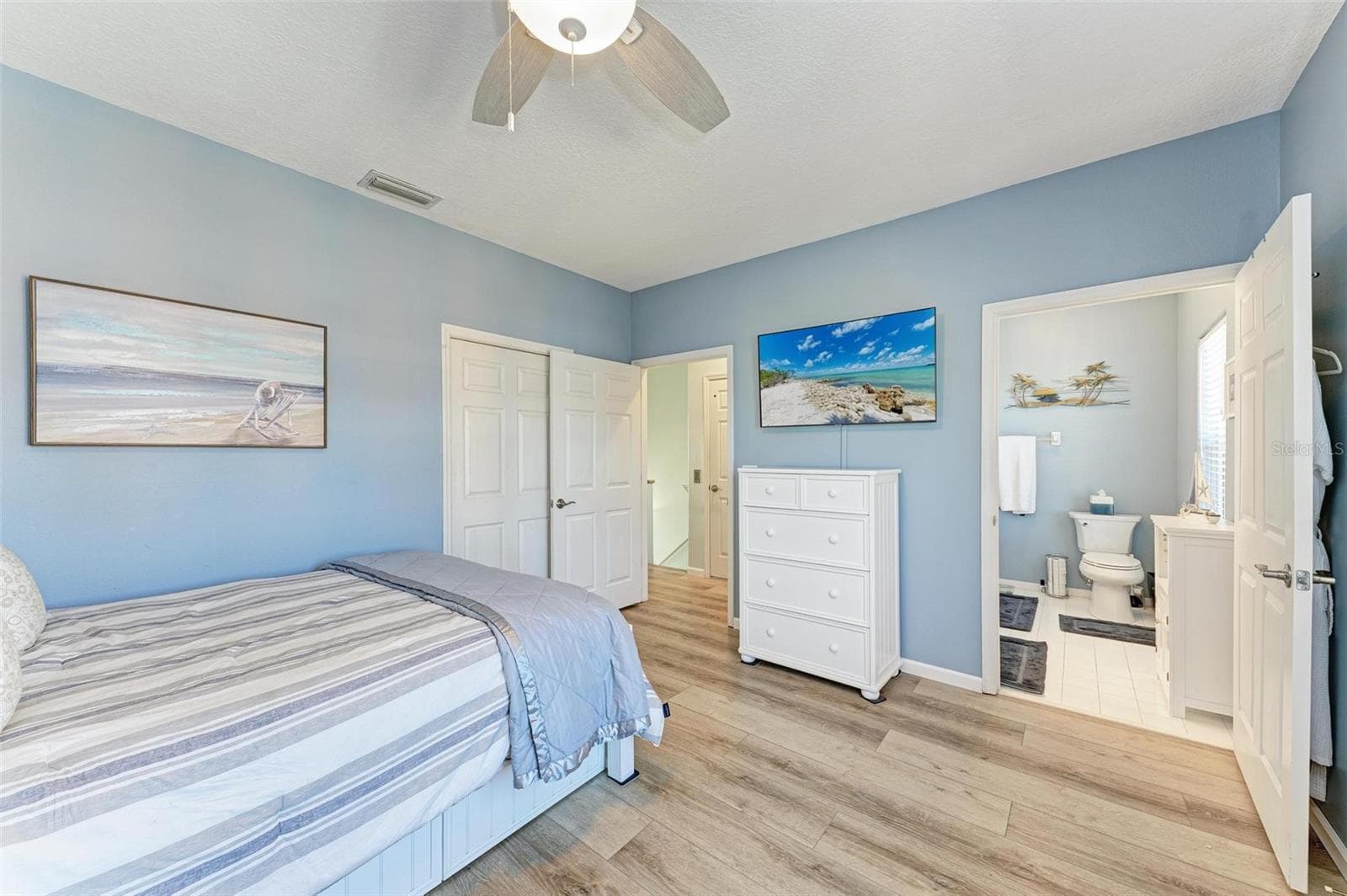 Single Family Residence at 1469 GULF DR N, BRADENTON BEACH, photo 33 of 53