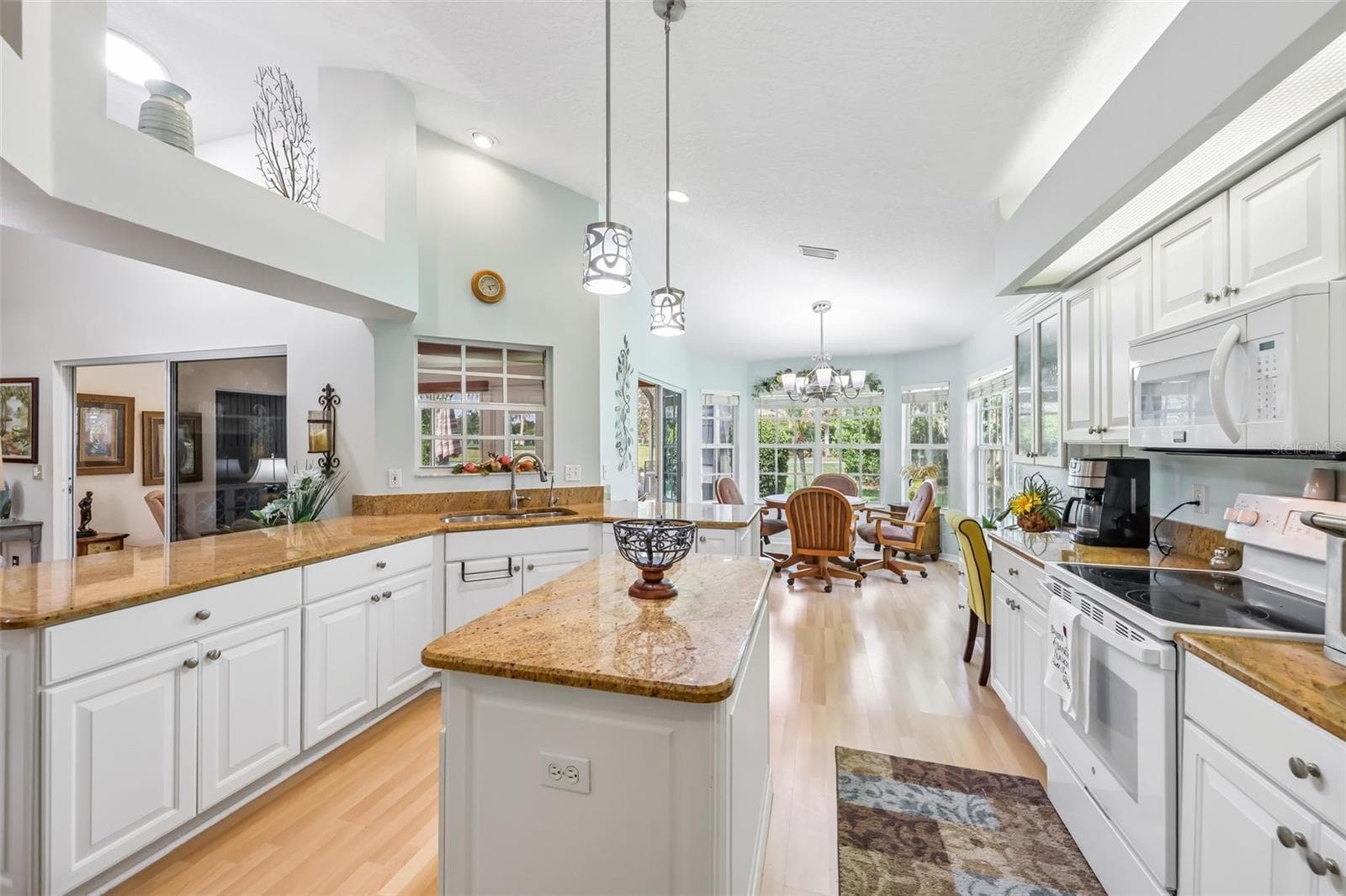 Single Family Residence at 623 JUNIPER WAY, TAVARES, photo 12 of 56