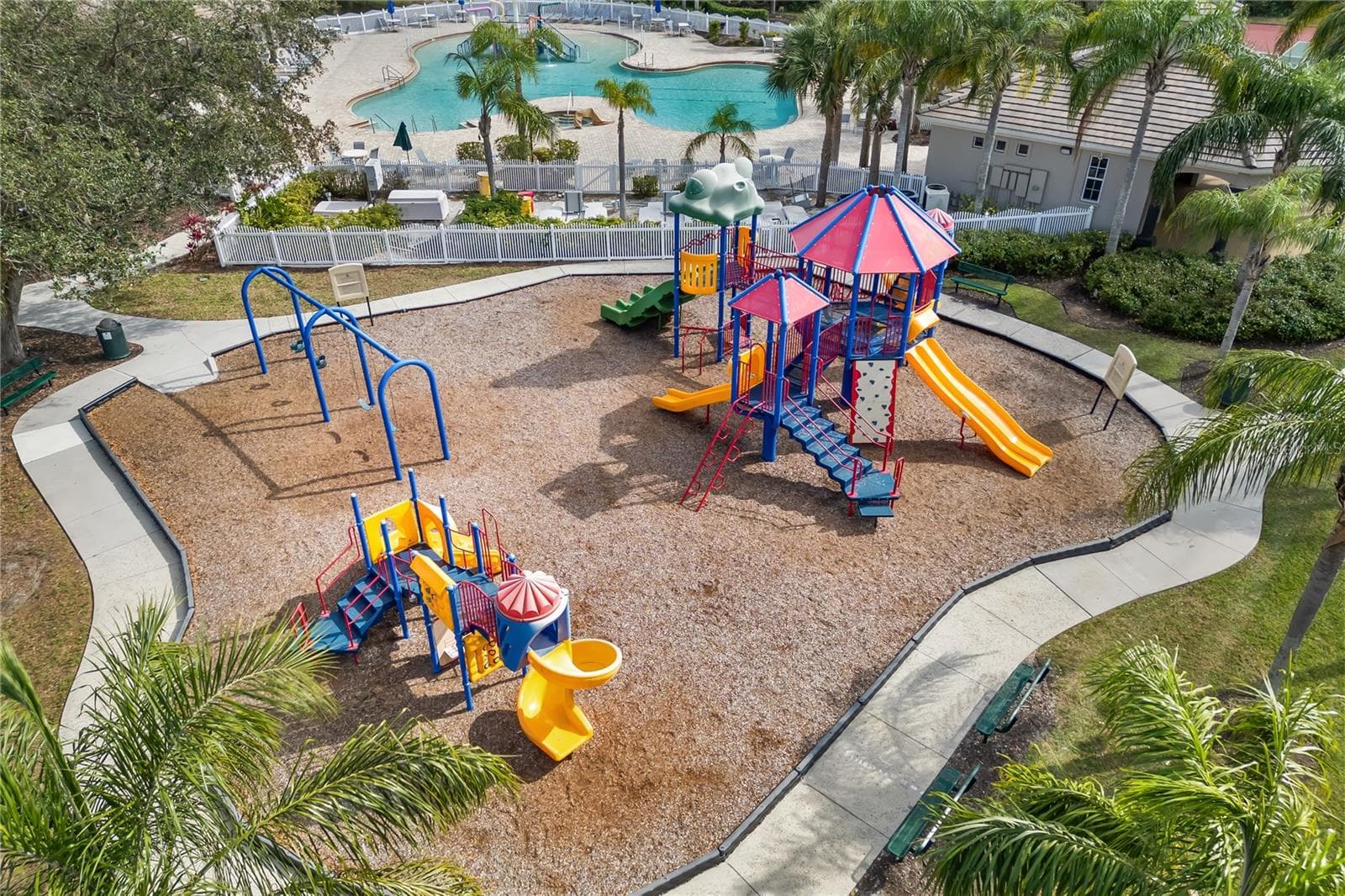 Single Family Residence at 12471 NATUREVIEW CIR, BRADENTON, photo 65 of 84