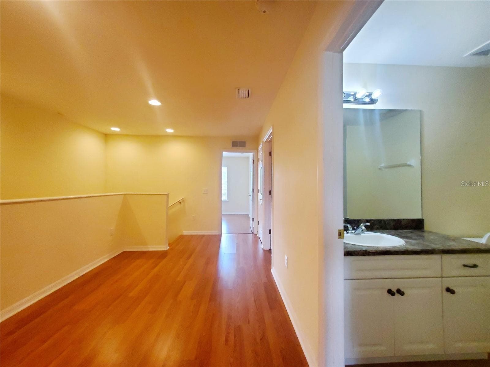 Upstairs area and full bath entrance - 1561 NW 29TH RD #8, GAINESVILLE
