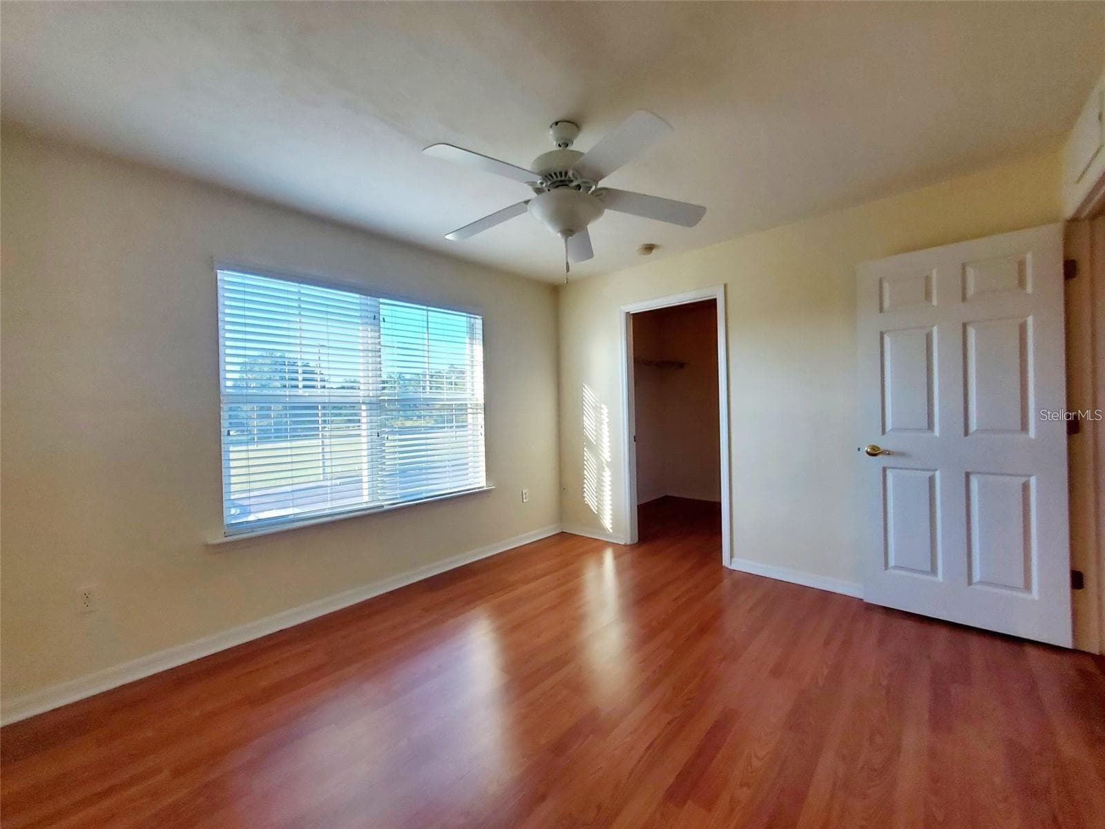 Upstairs bedroom 2 with walk in closet - 1561 NW 29TH RD #8, GAINESVILLE